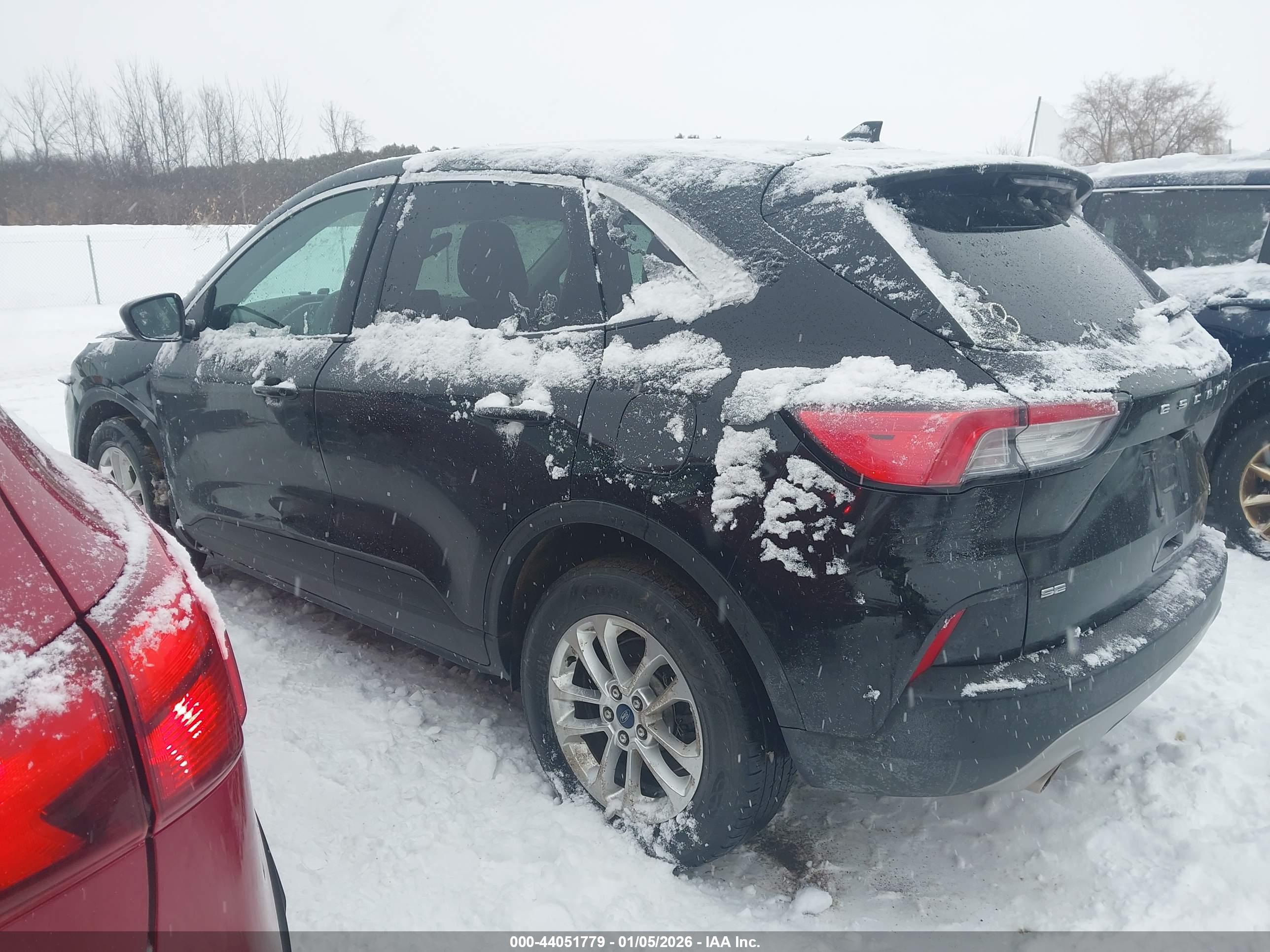 FORD ESCAPE image 3