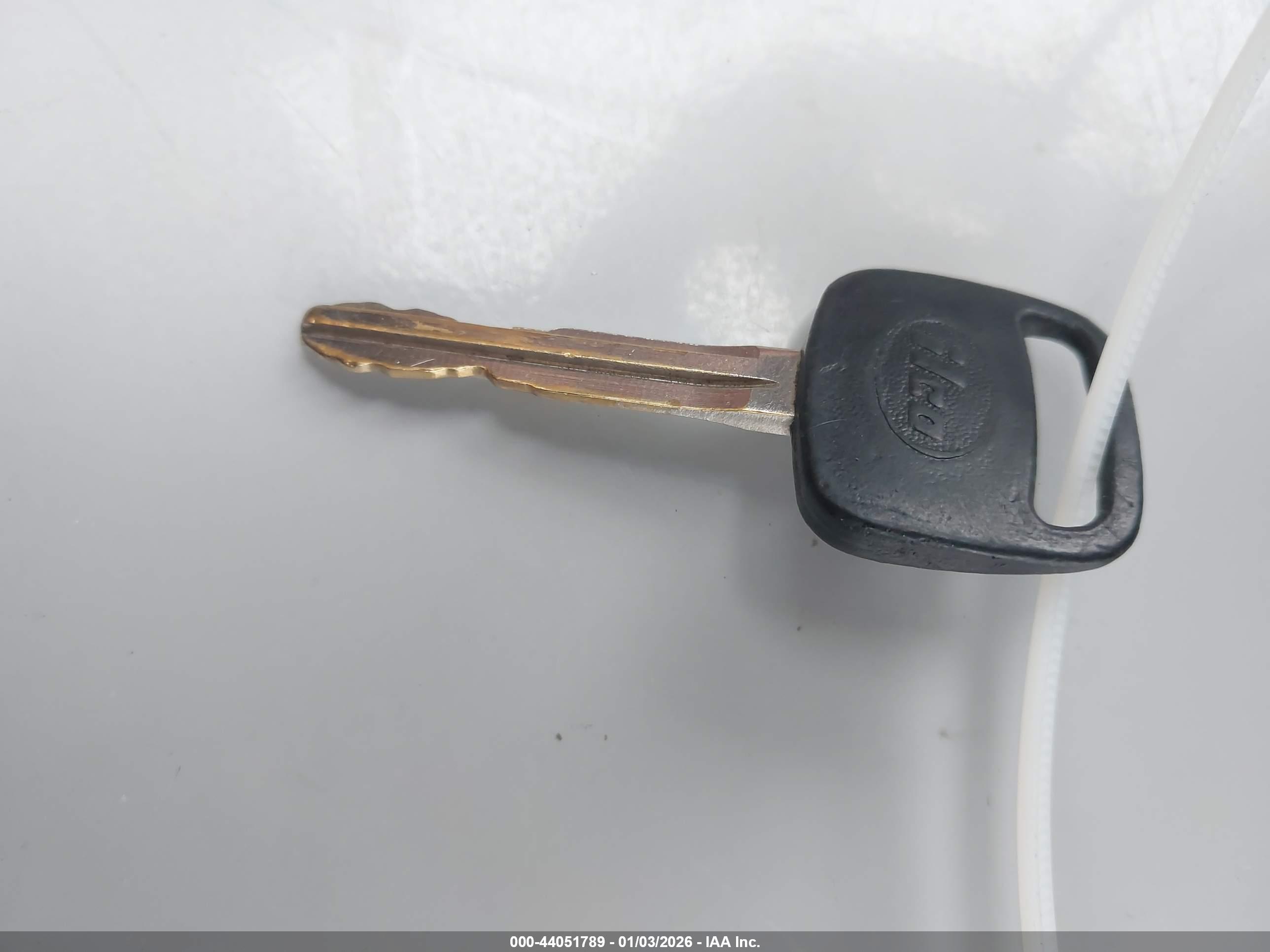 TOYOTA CAMRY image 11