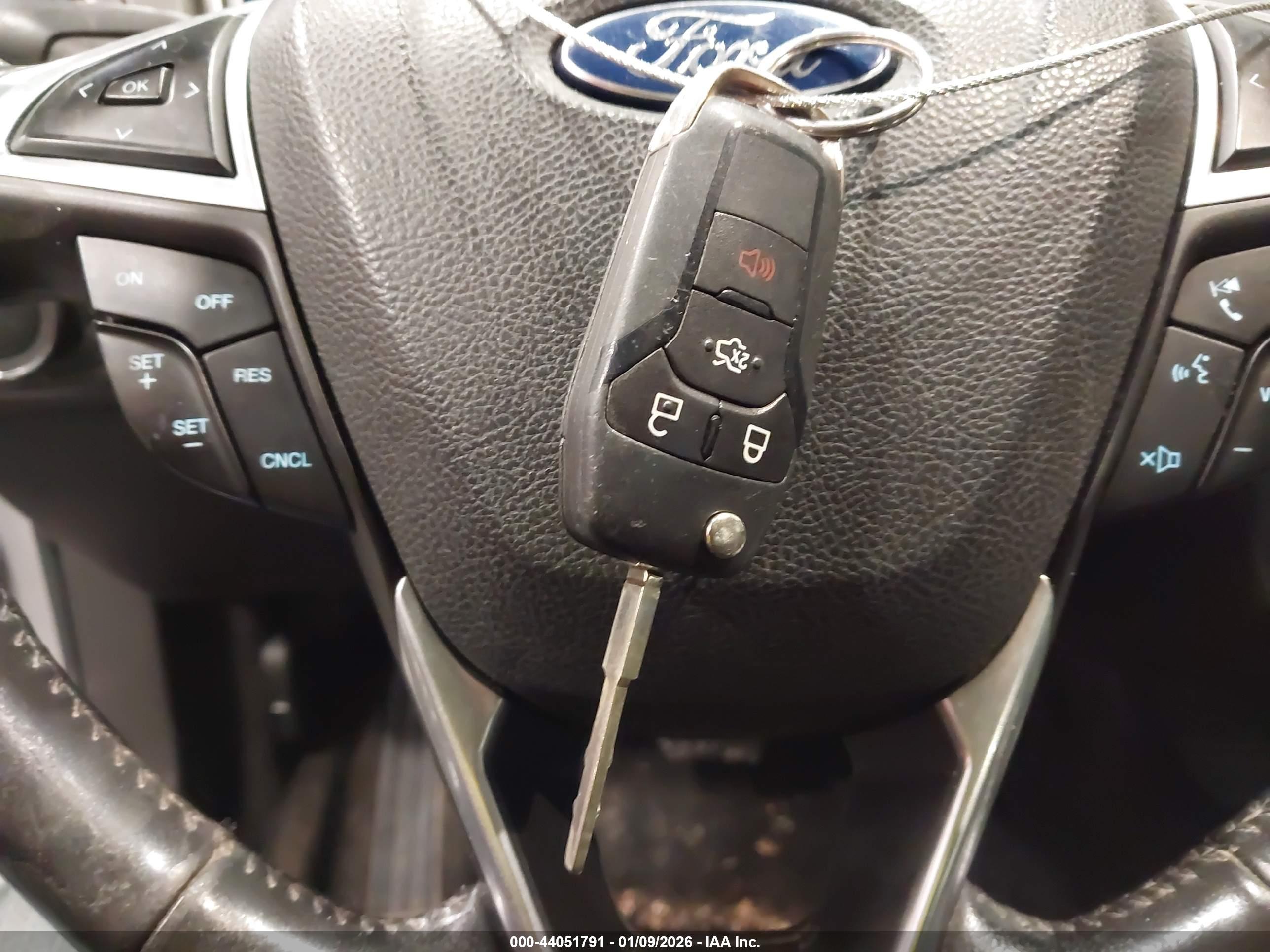 FORD FUSION image 11