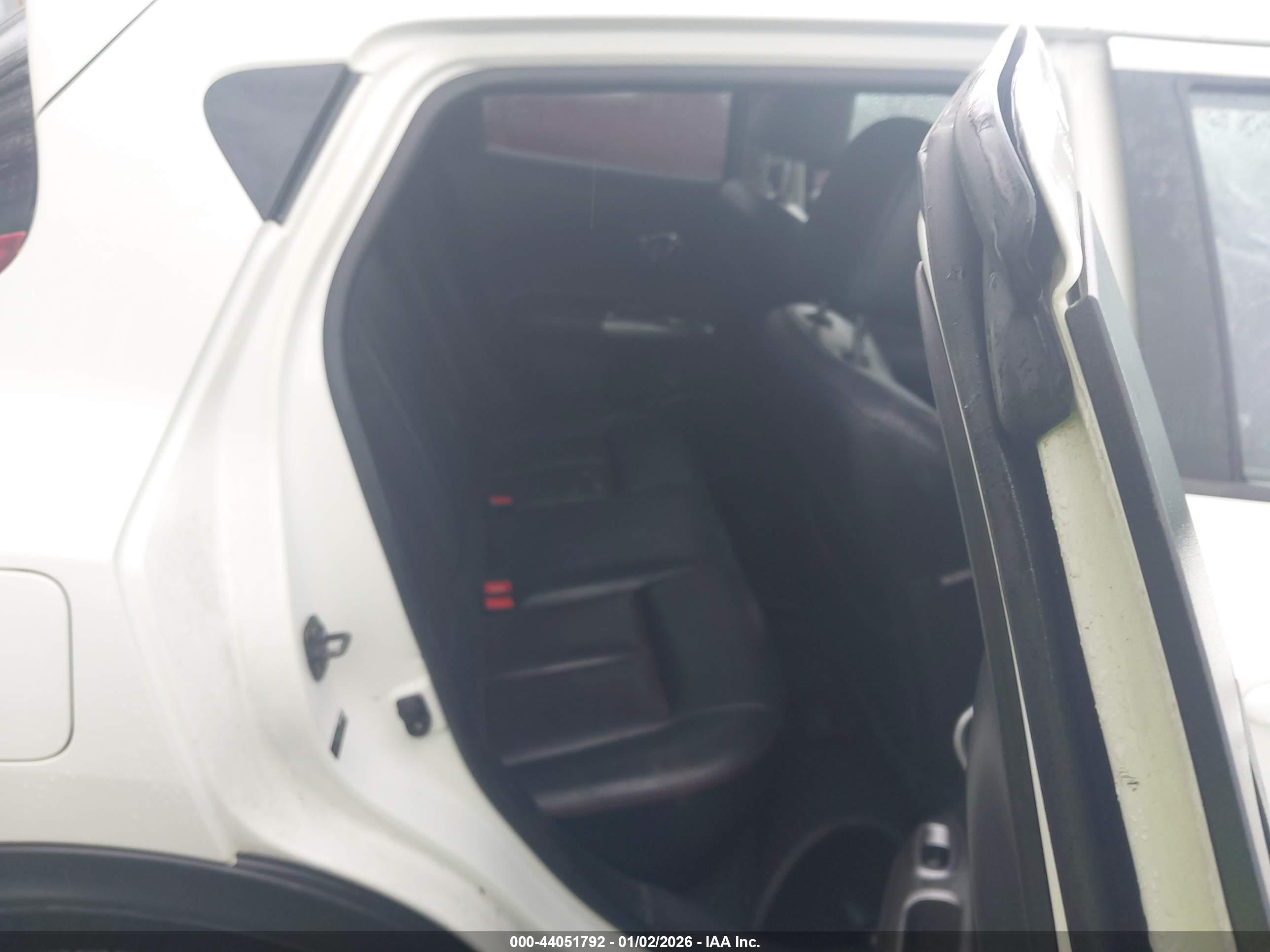 NISSAN JUKE image 8