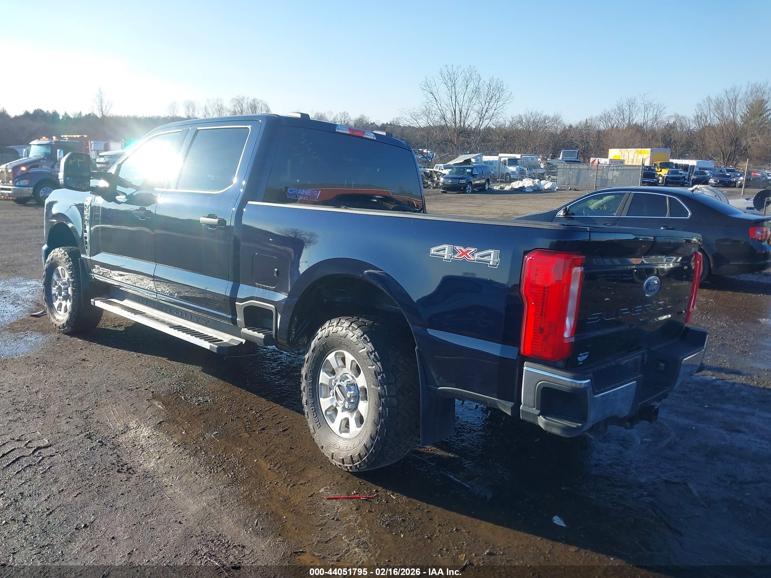 FORD F-250 image 3