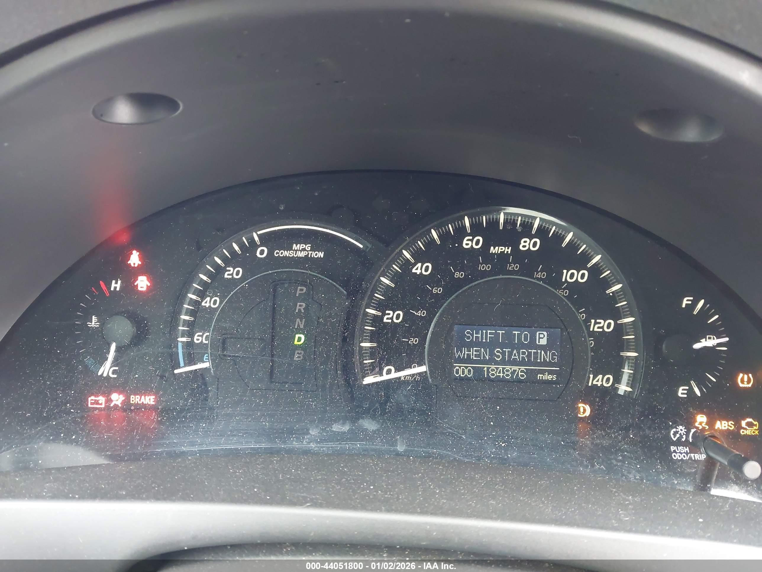 TOYOTA CAMRY image 7