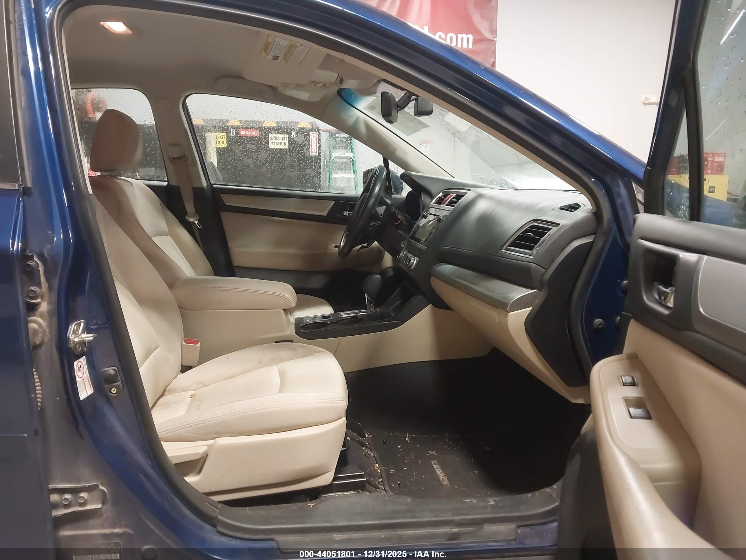 SUBARU LEGACY image 5