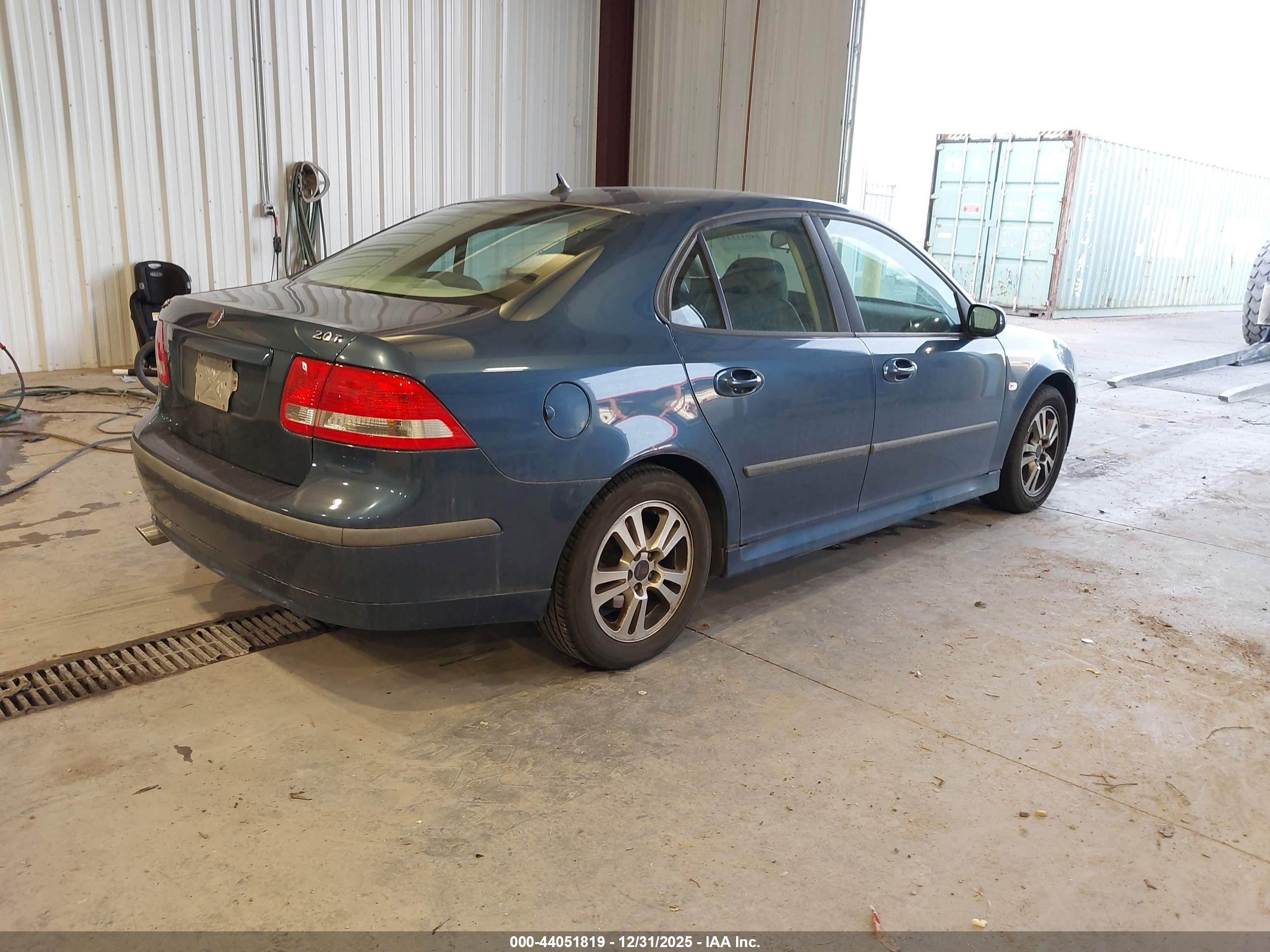 SAAB 9-3 image 4