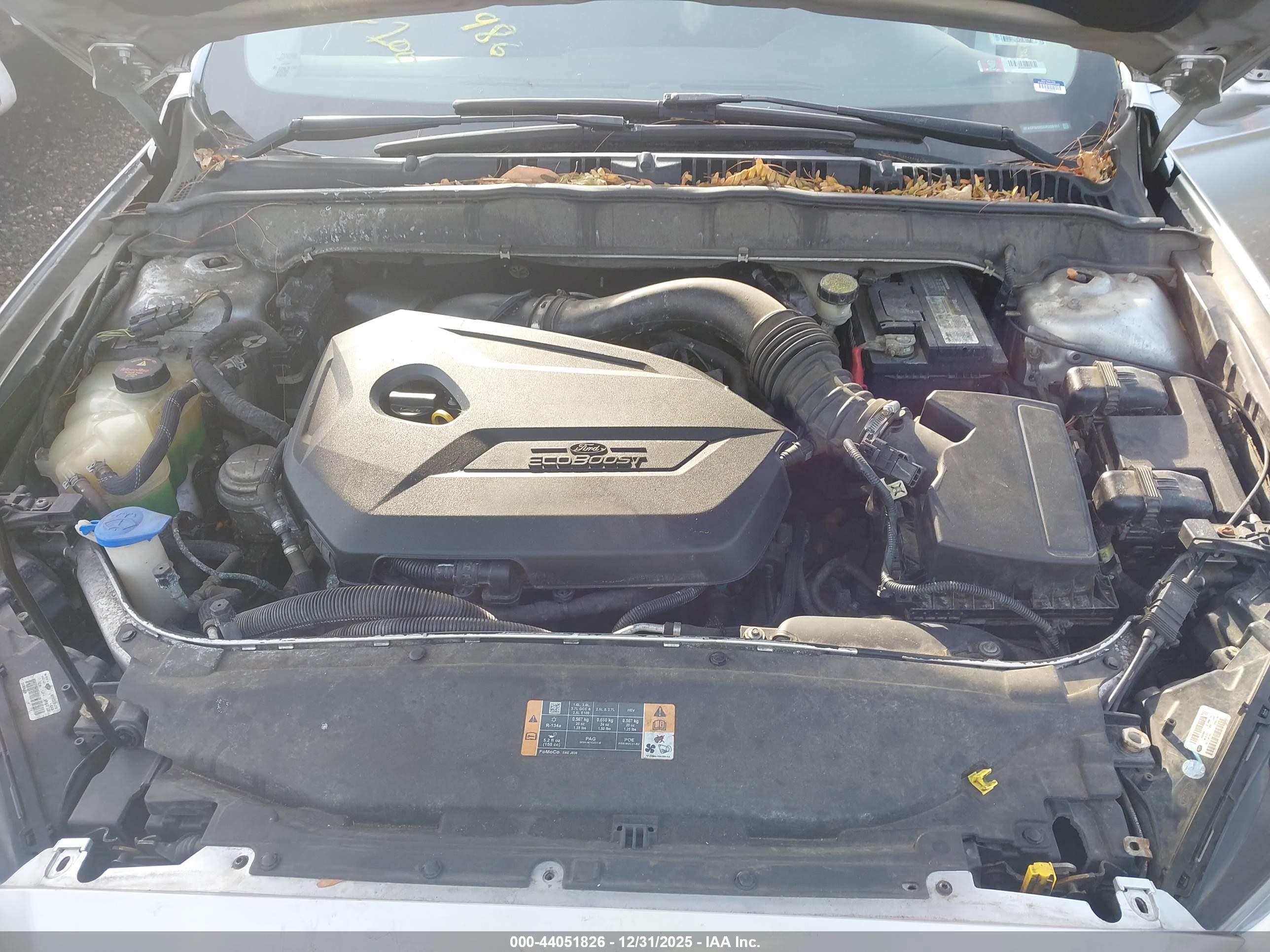 FORD FUSION image 10