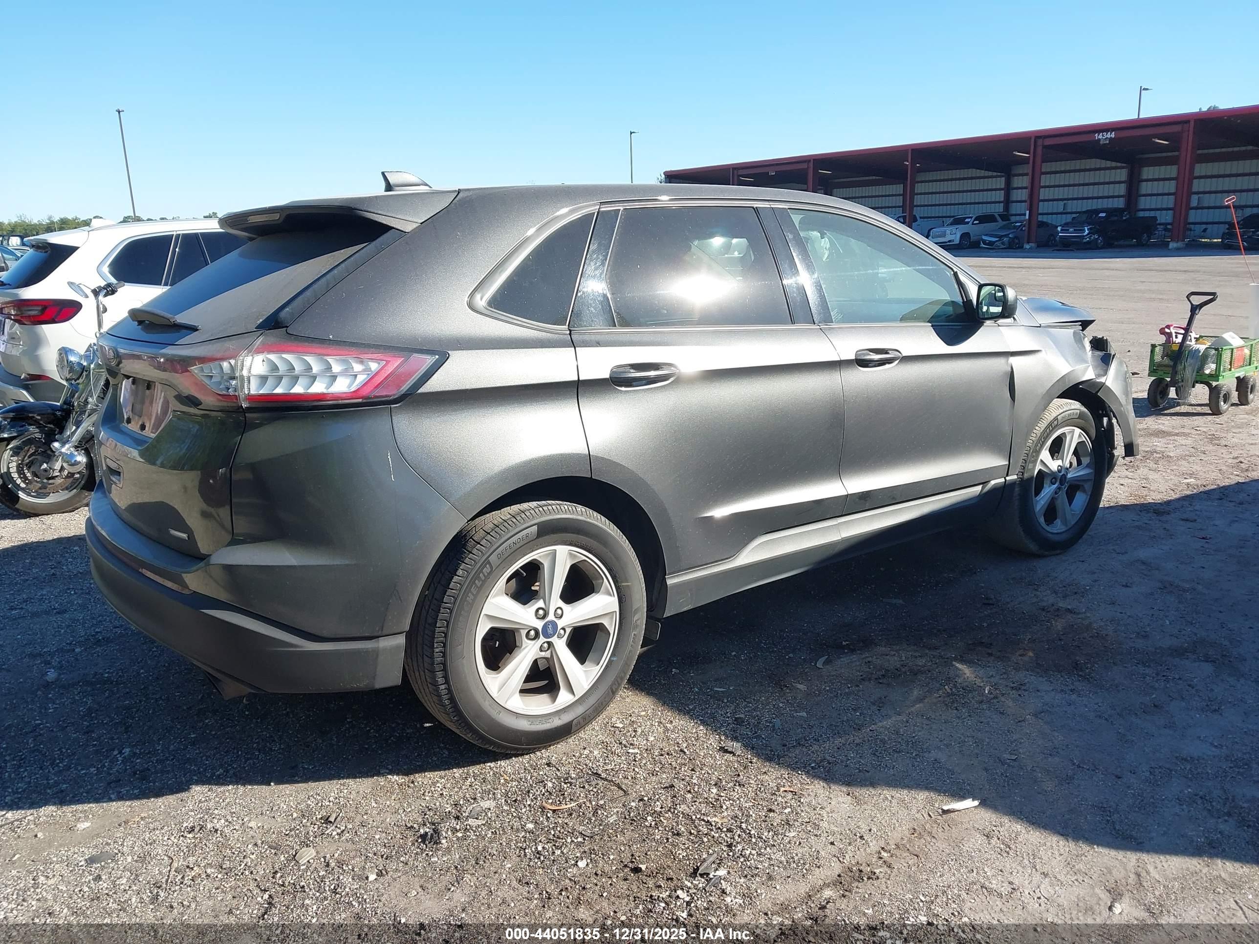 FORD EDGE image 4