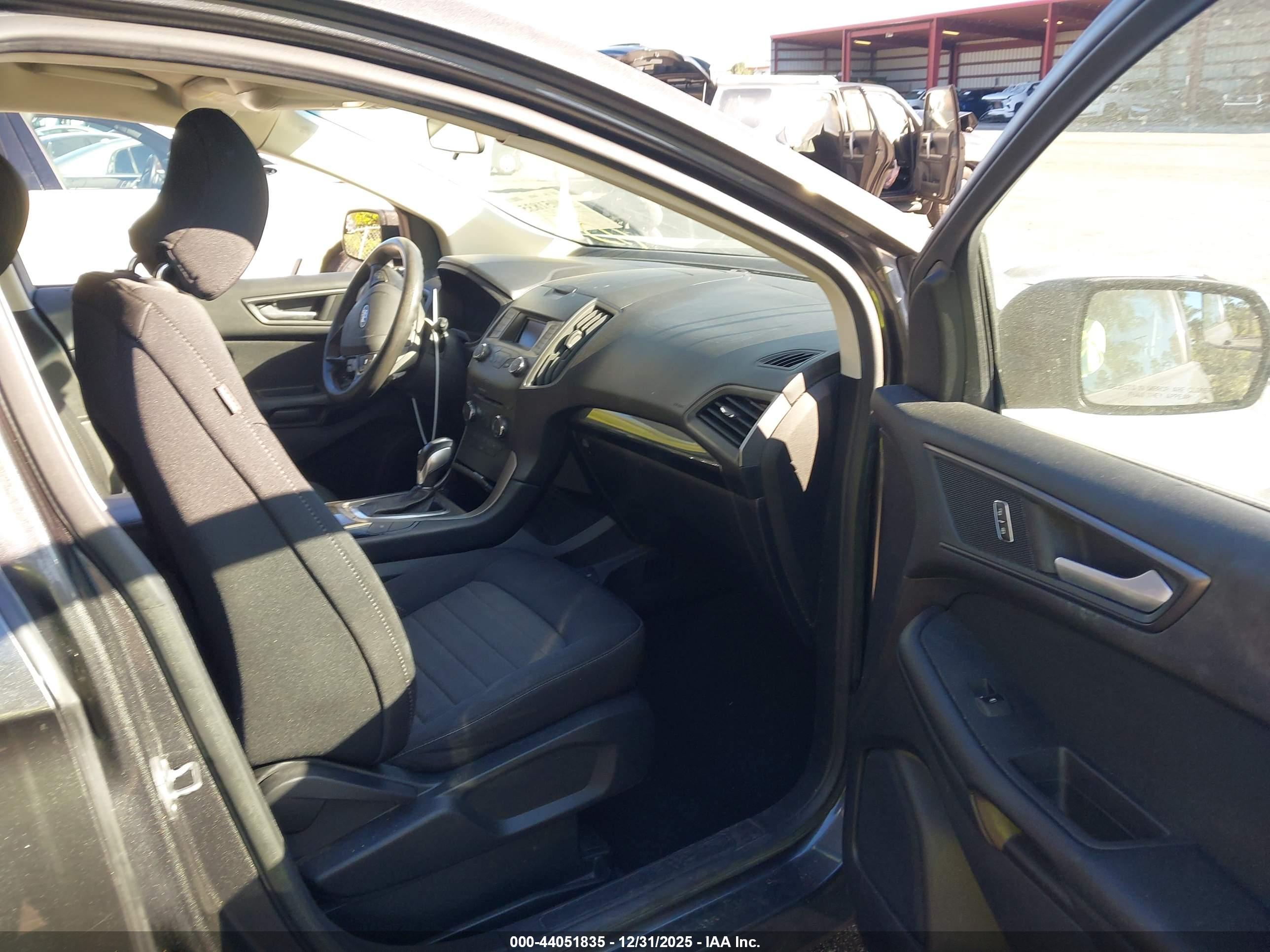 FORD EDGE image 5