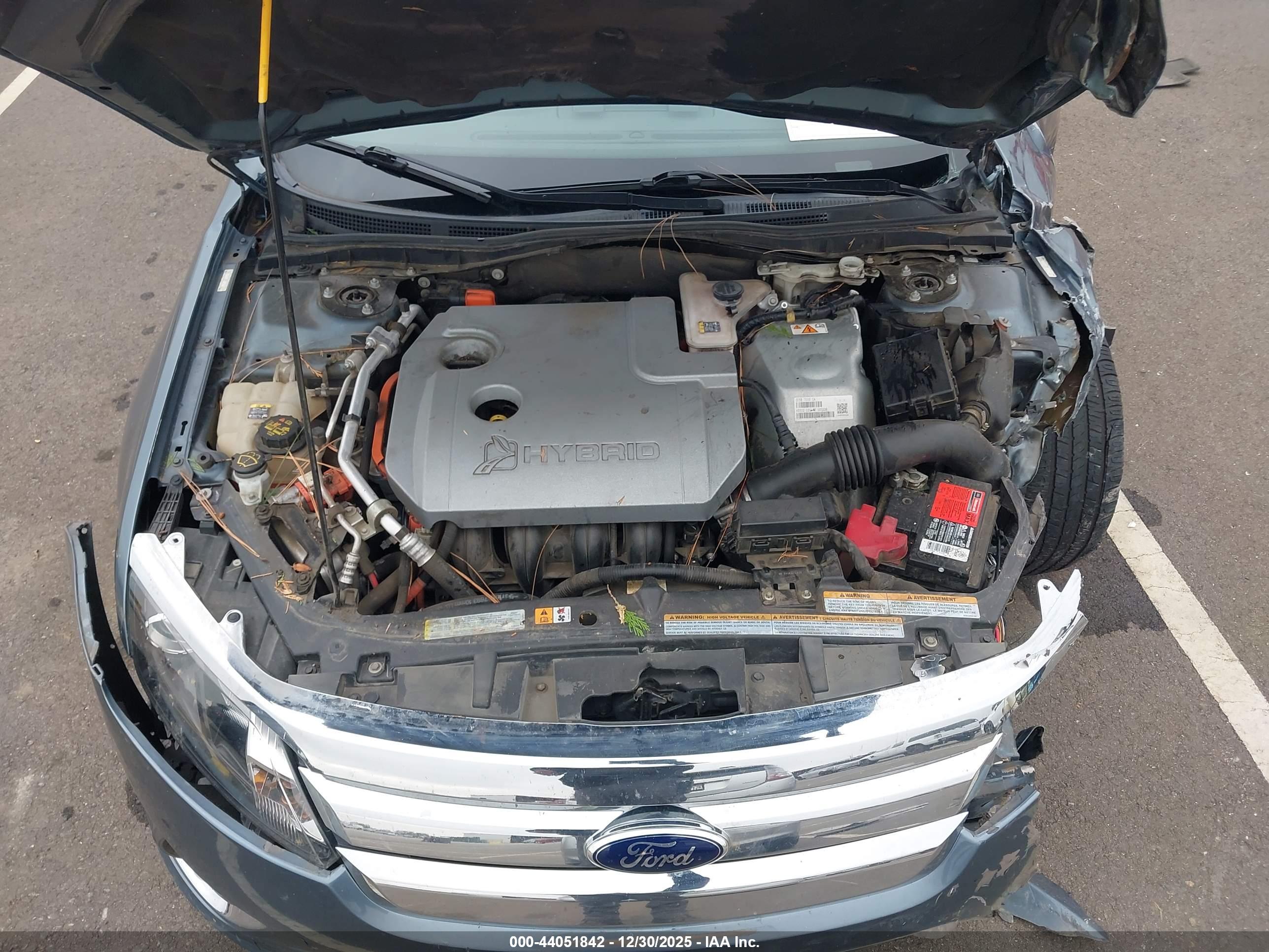 FORD FUSION image 10