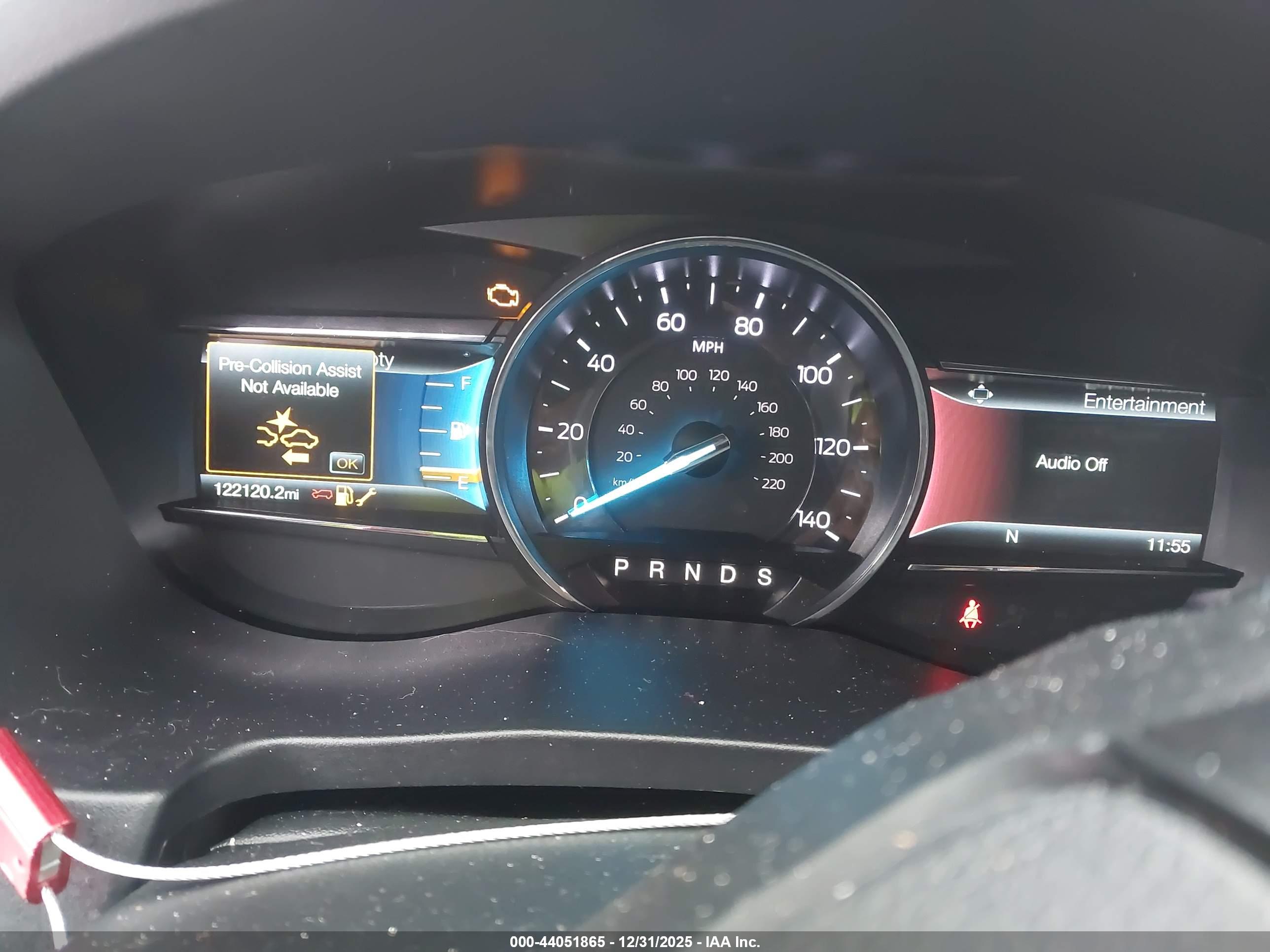 FORD EXPLORER image 7