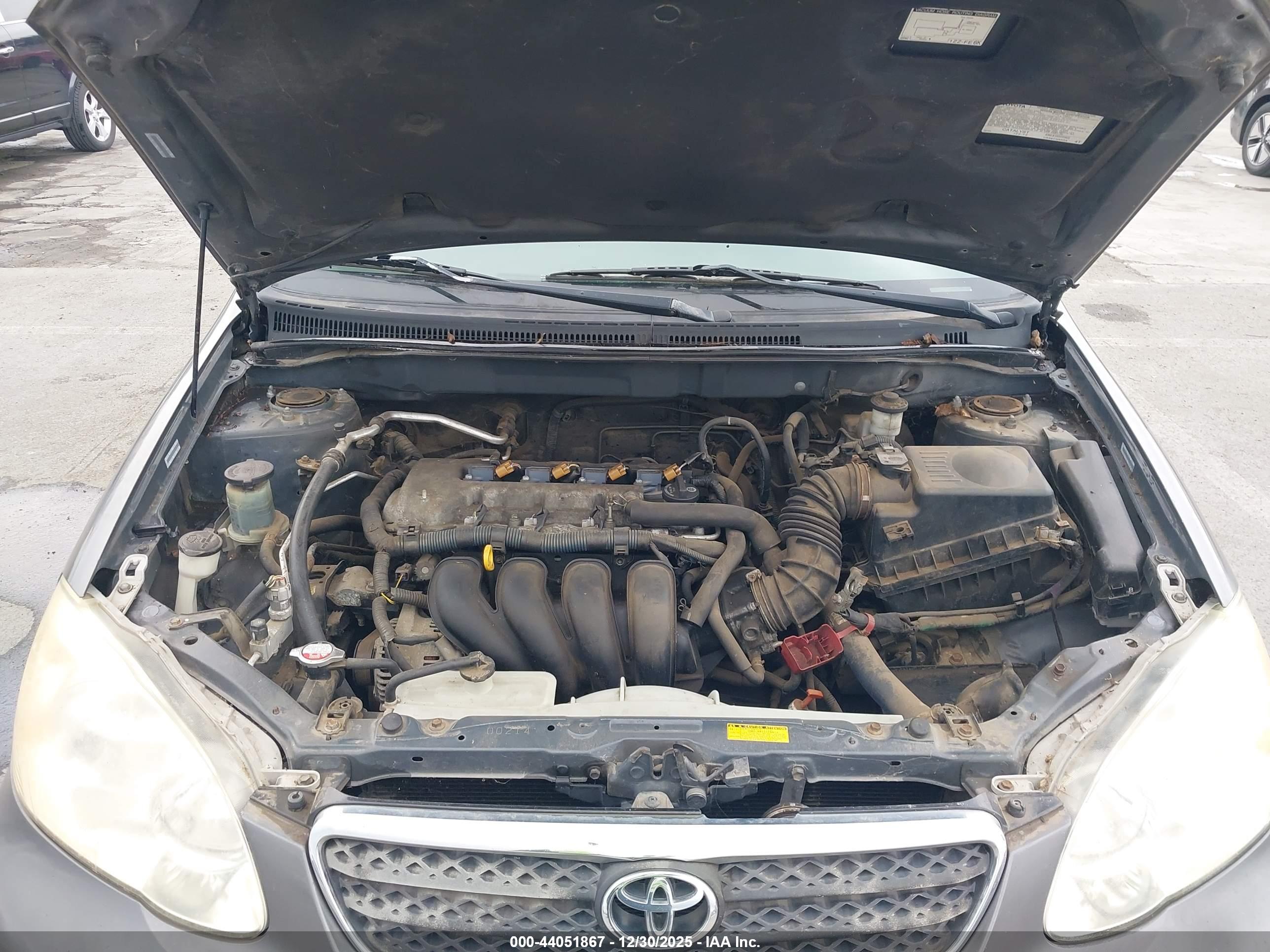 TOYOTA COROLLA image 10