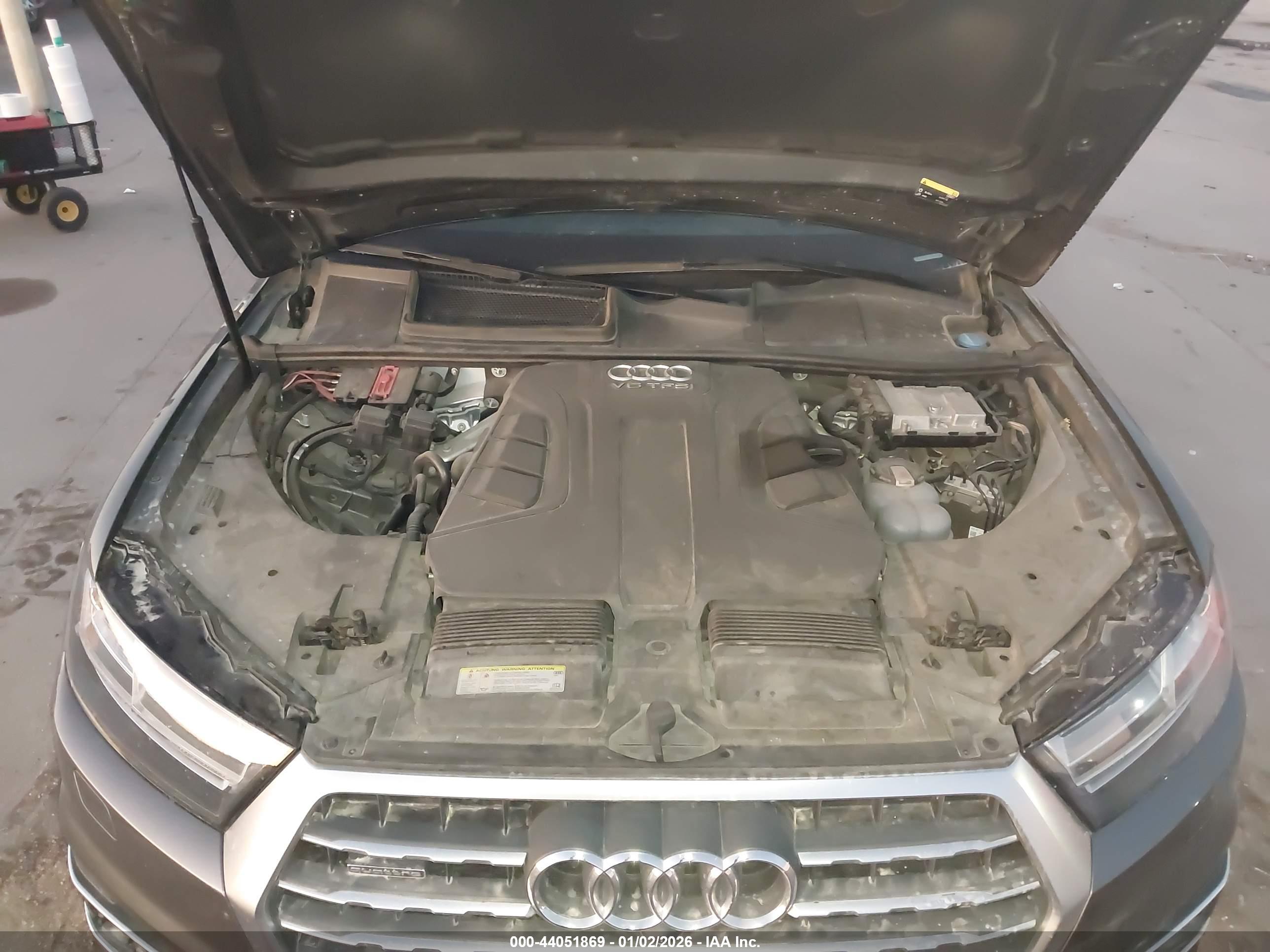 AUDI Q7 image 10