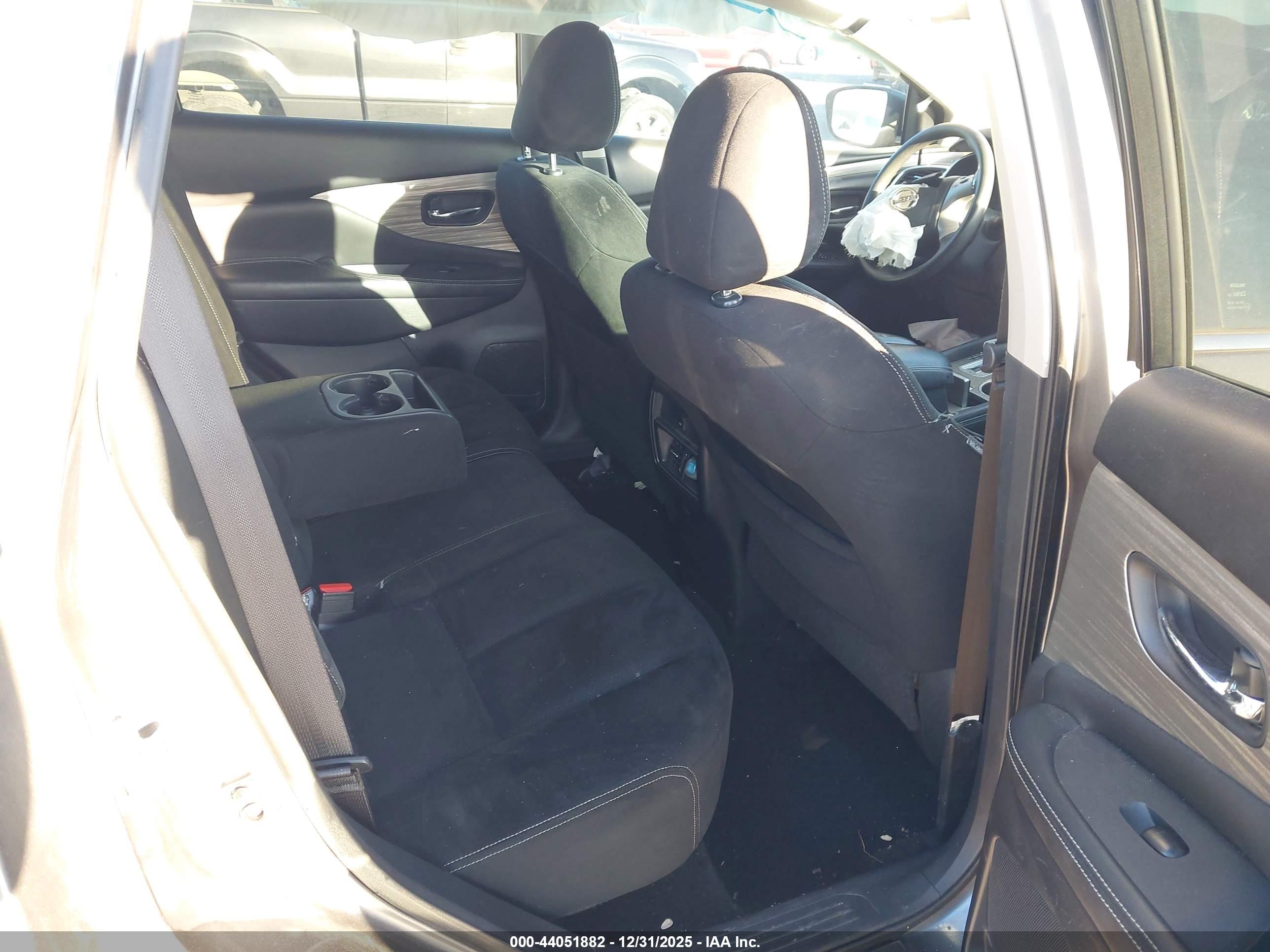 NISSAN MURANO image 8