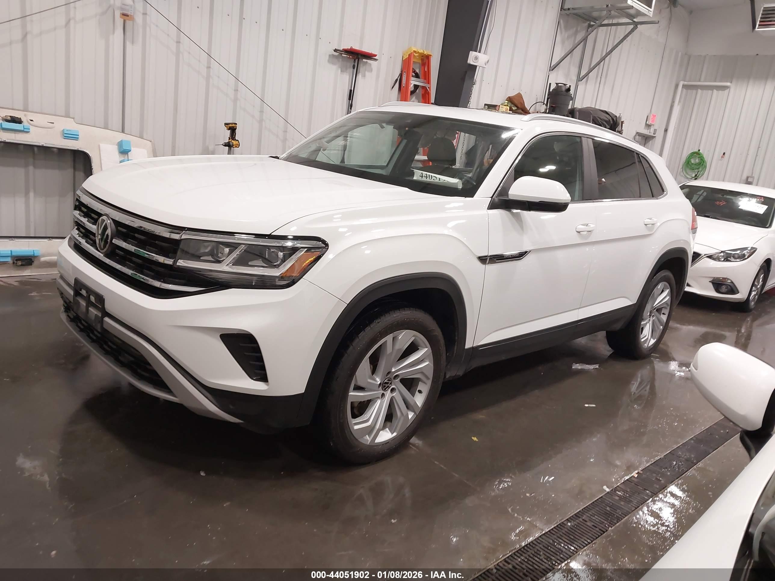 VOLKSWAGEN ATLAS image 2
