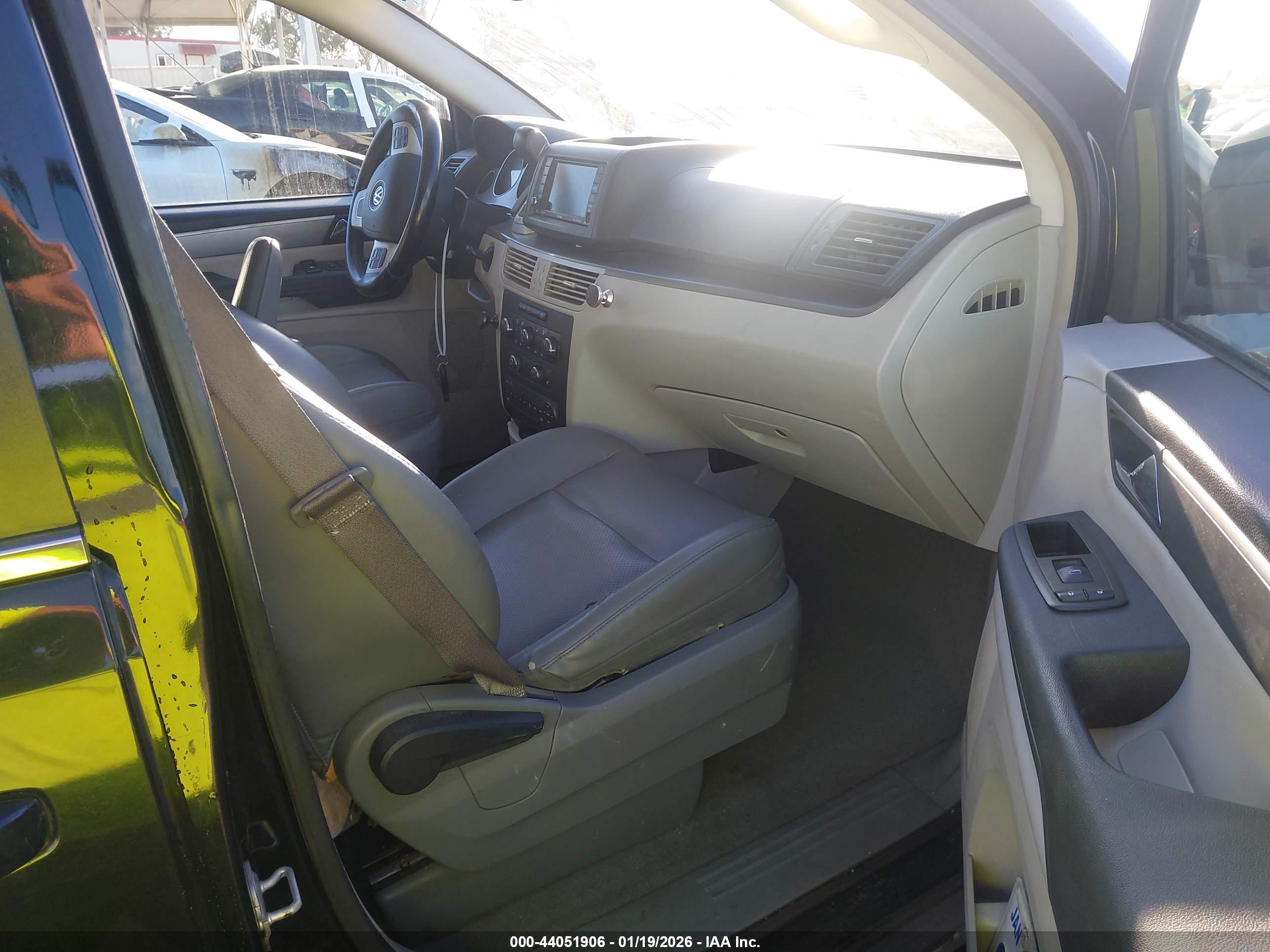 VOLKSWAGEN ROUTAN image 5
