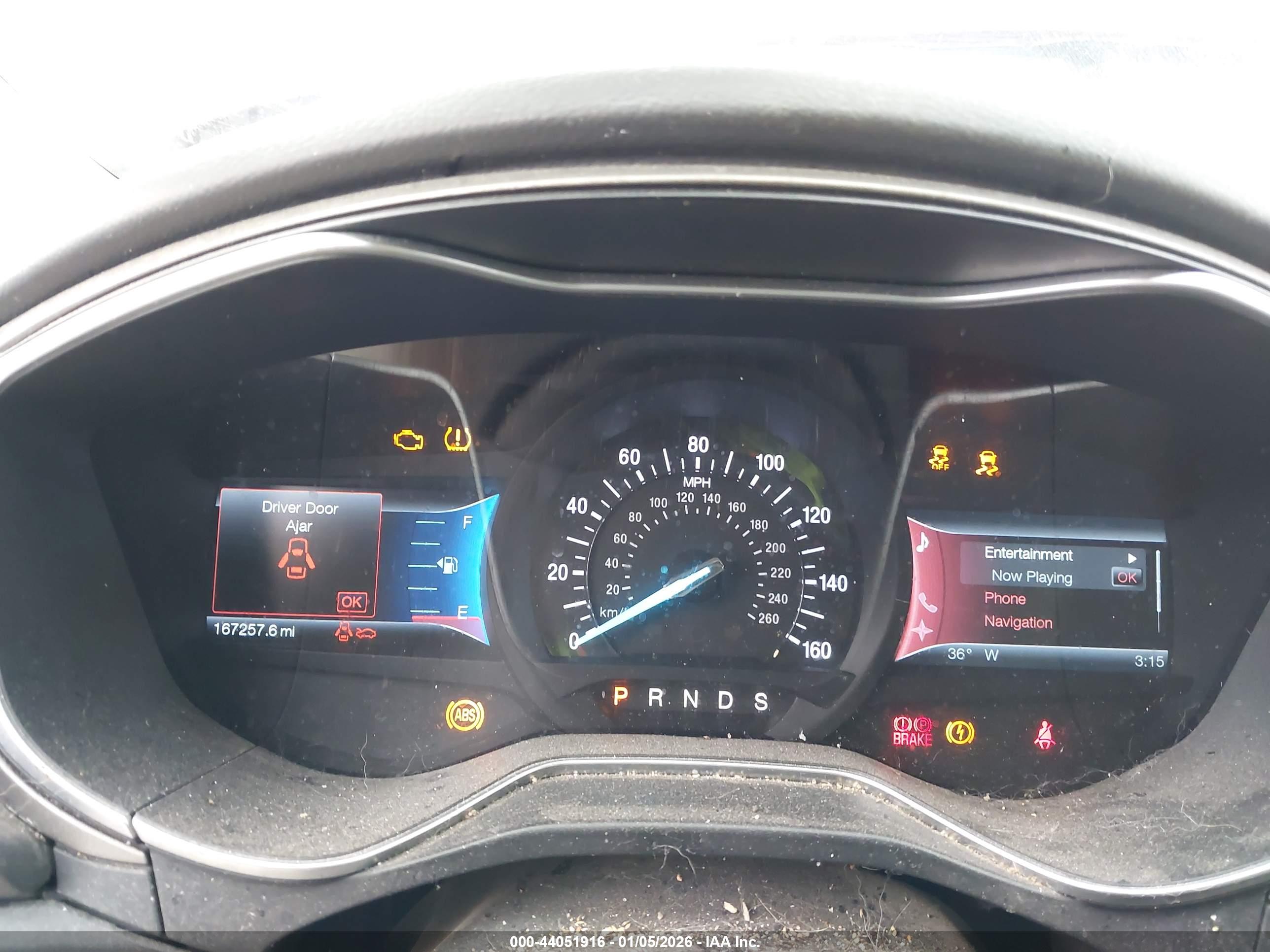 FORD FUSION image 7