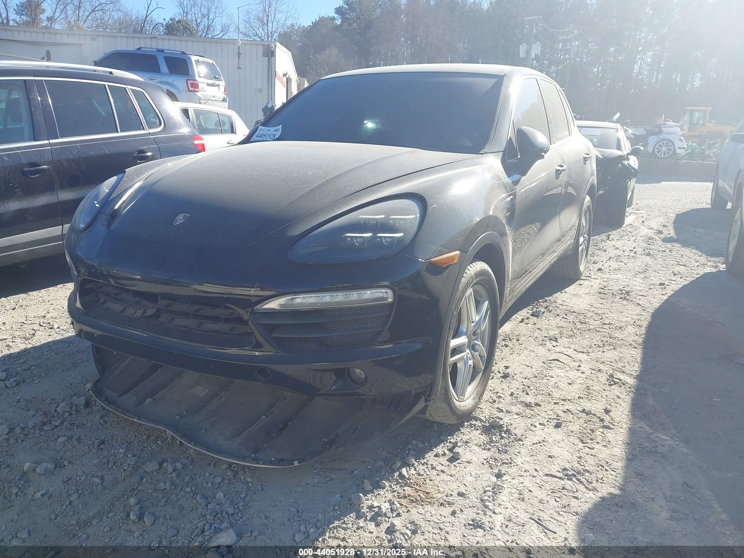 PORSCHE CAYENNE image 2