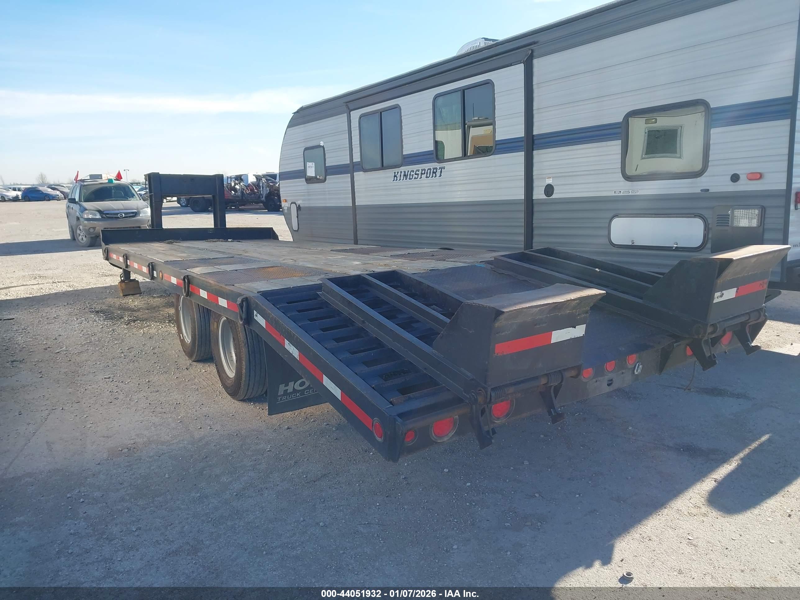 INTERSTATE TRAILERS image 3