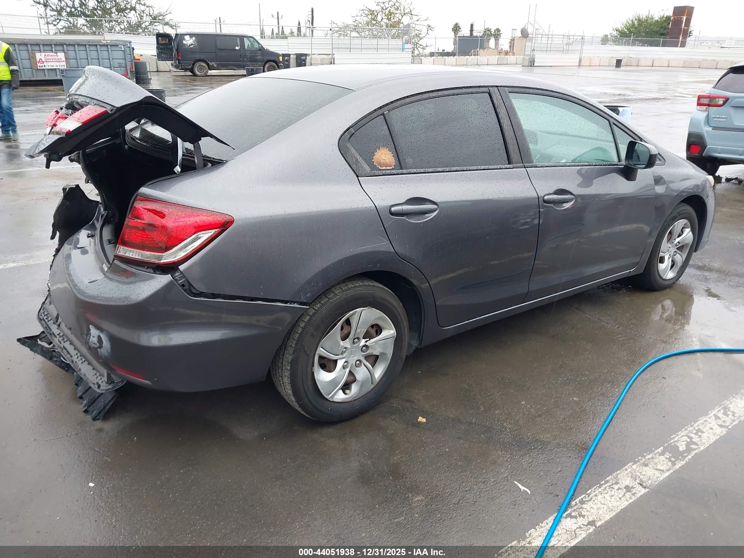HONDA CIVIC image 4
