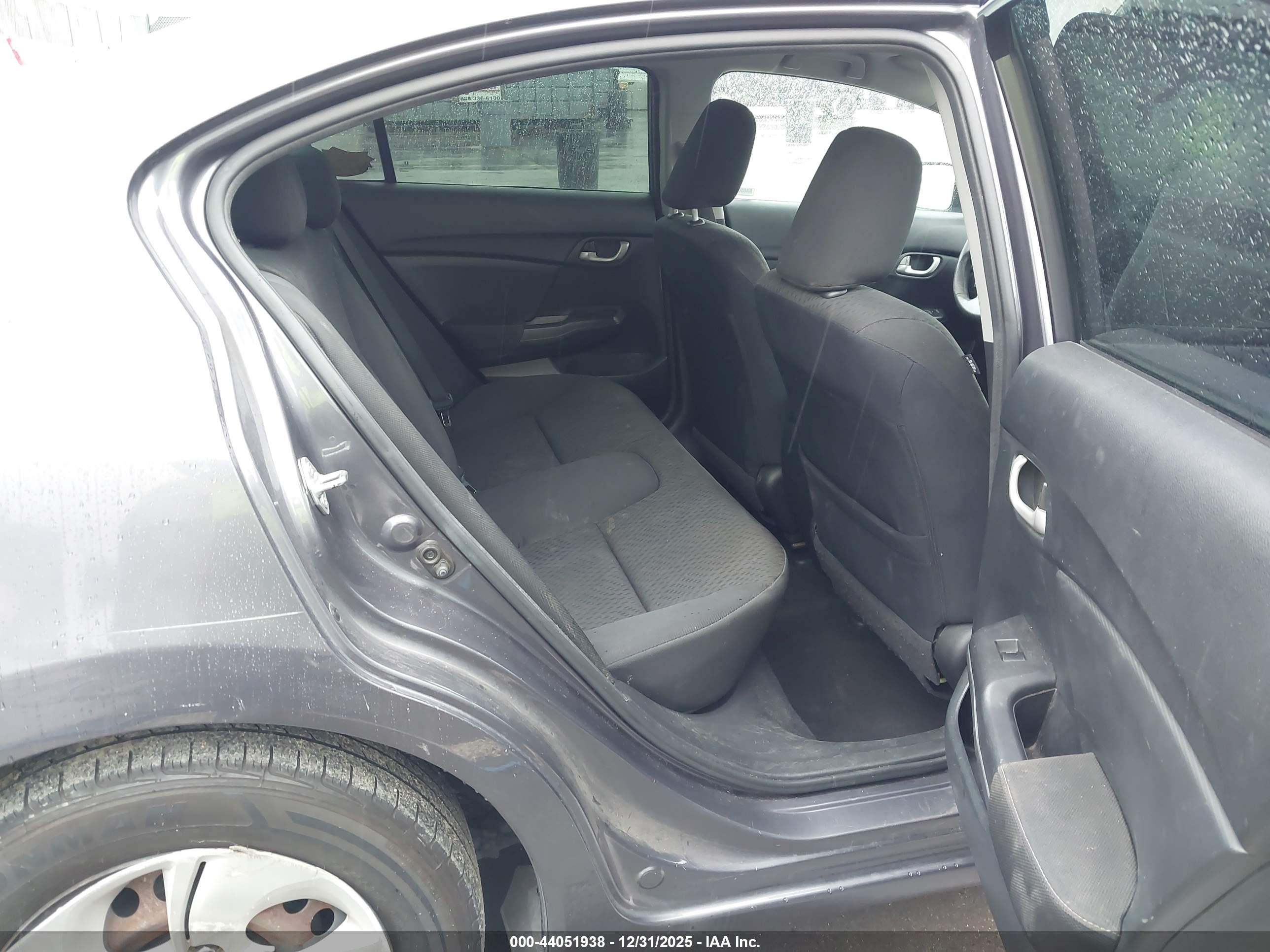 HONDA CIVIC image 8