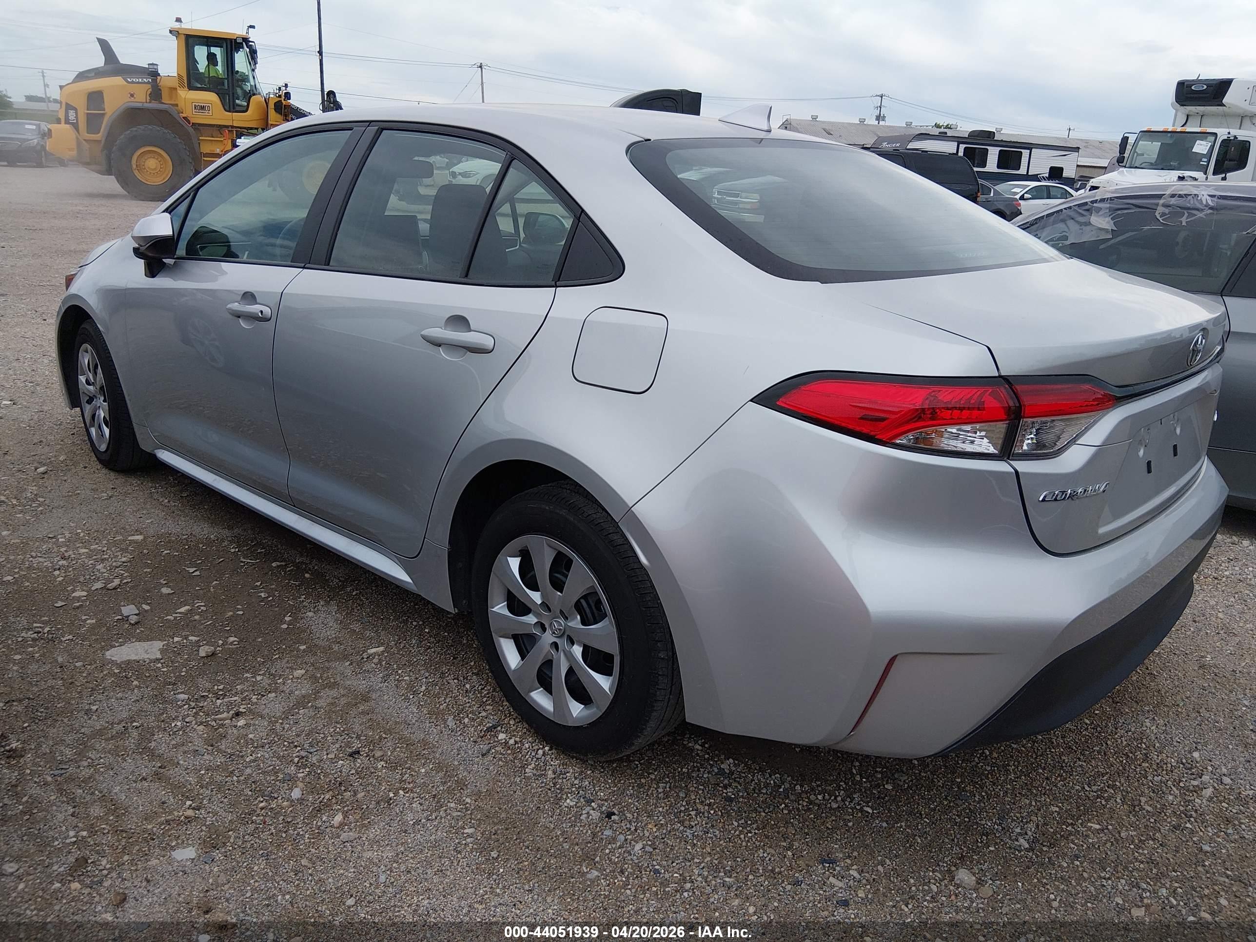 TOYOTA COROLLA image 3