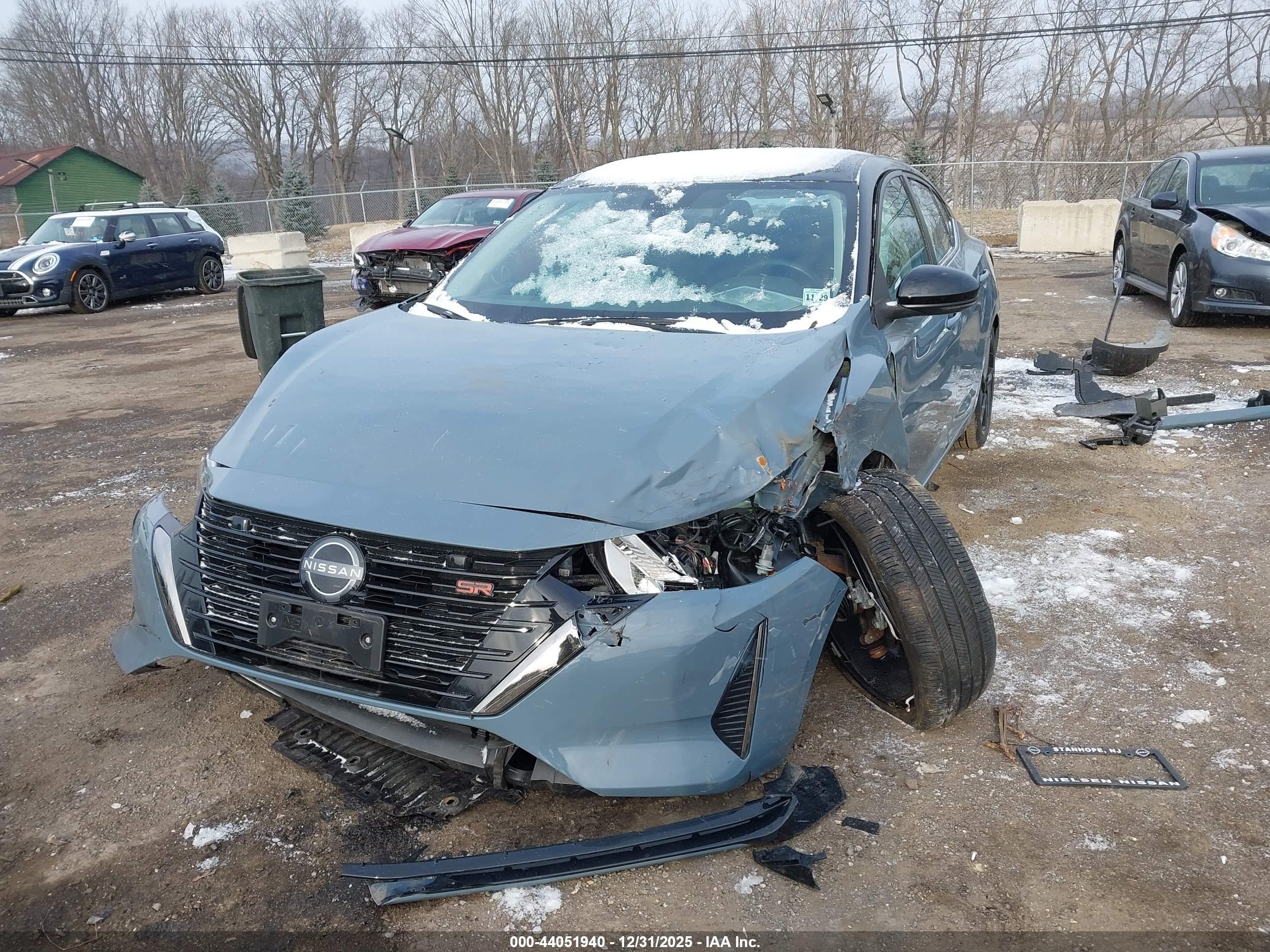 NISSAN SENTRA image 6