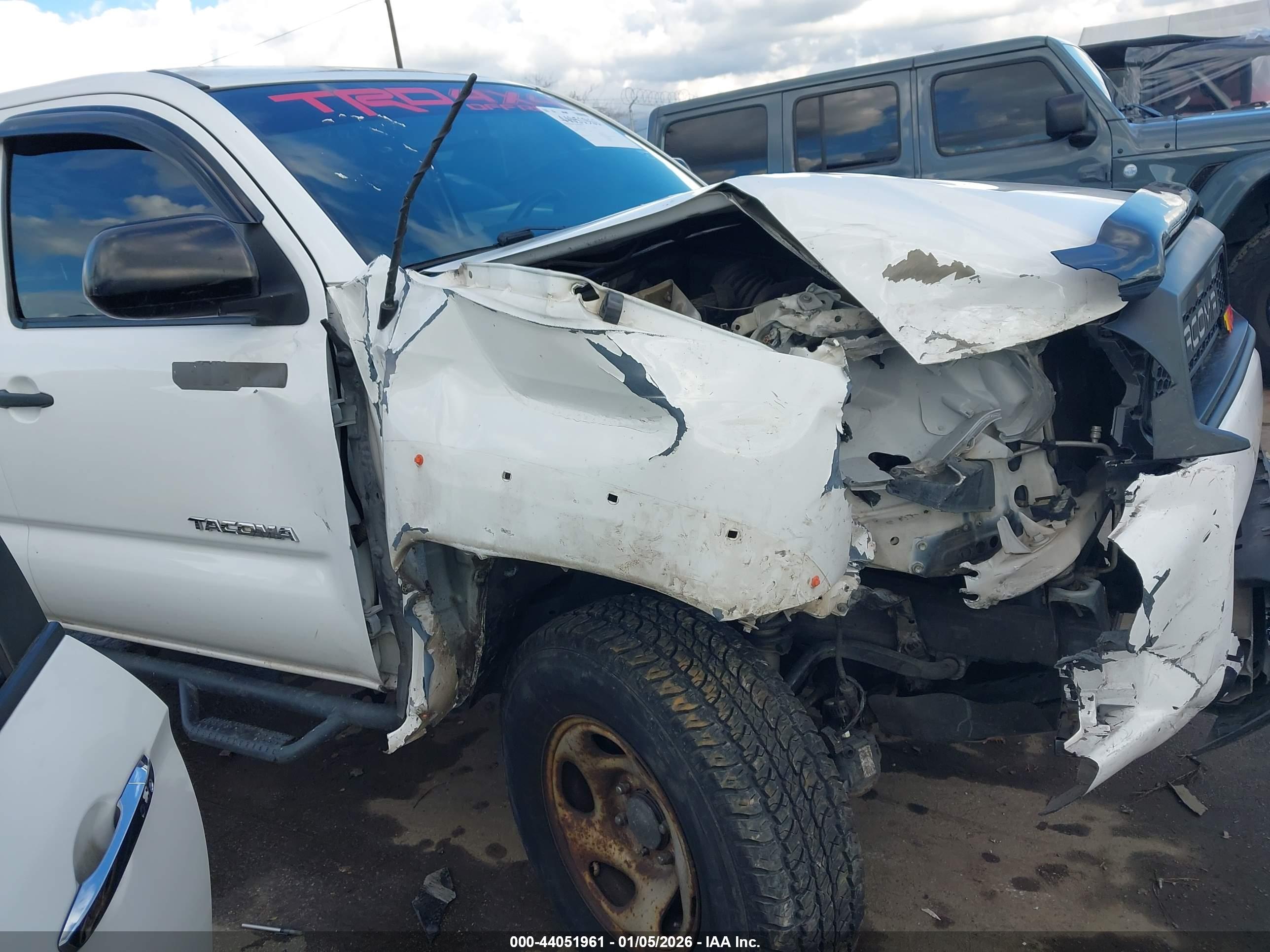 TOYOTA TACOMA image 6