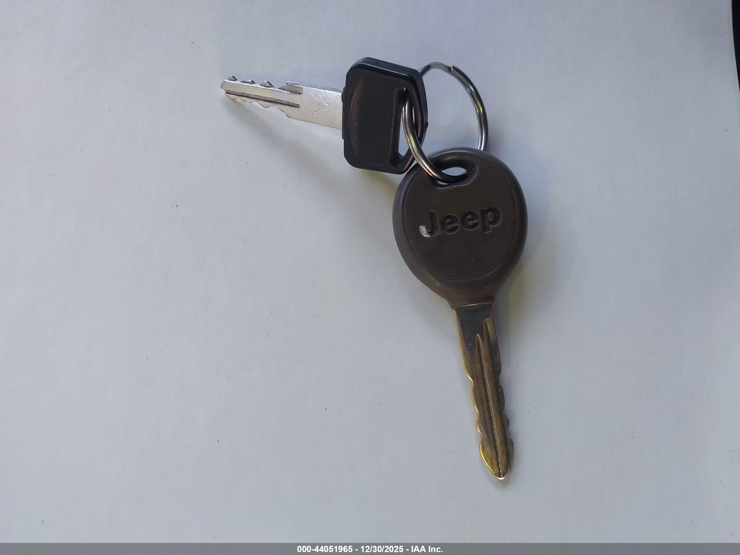 JEEP GRAND image 11