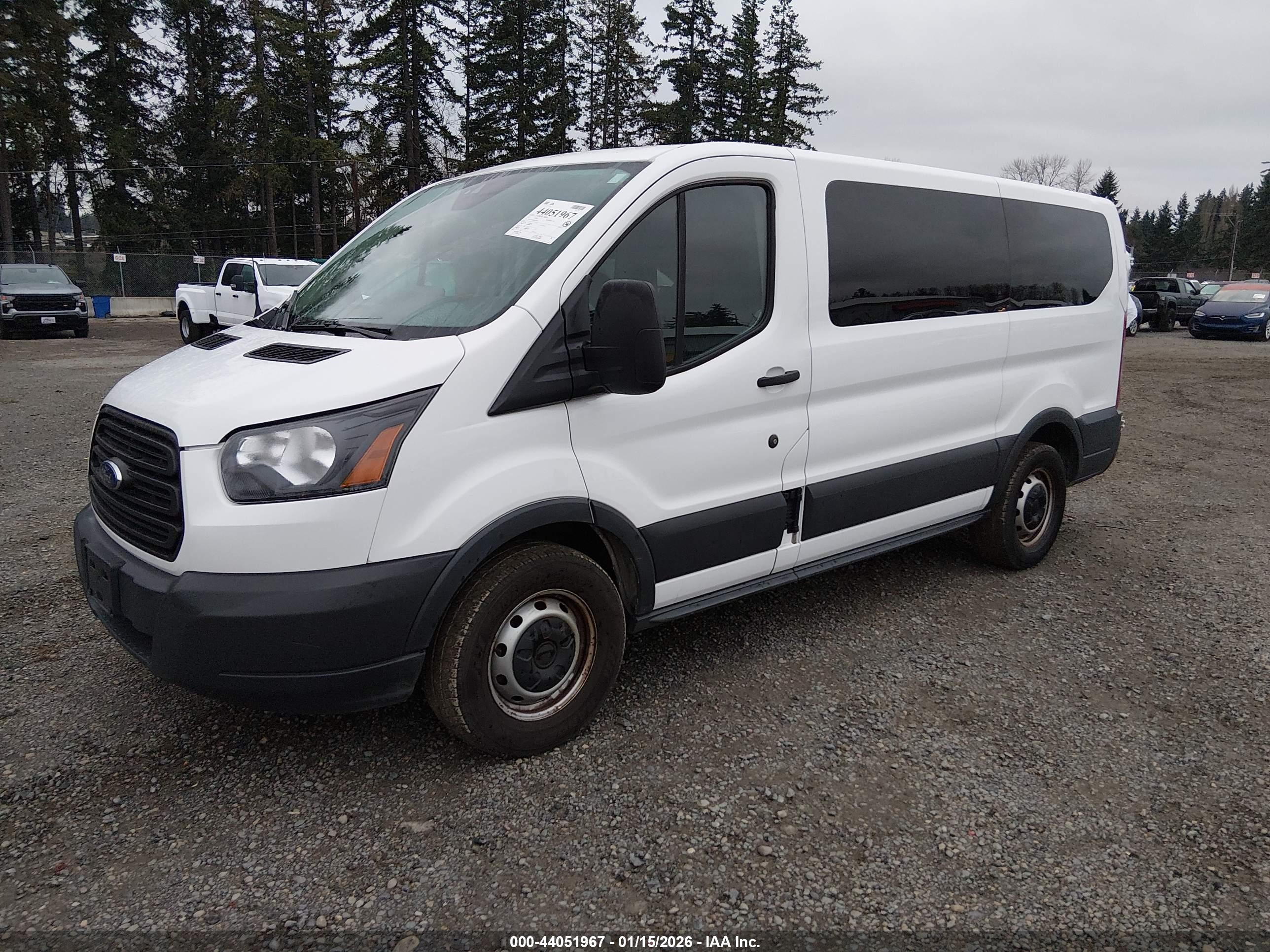 FORD TRANSIT-150 image 2
