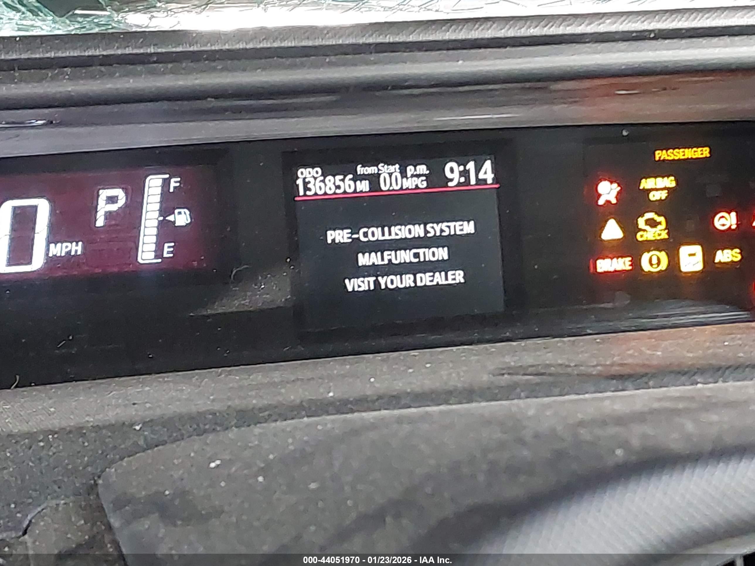 TOYOTA PRIUS image 7