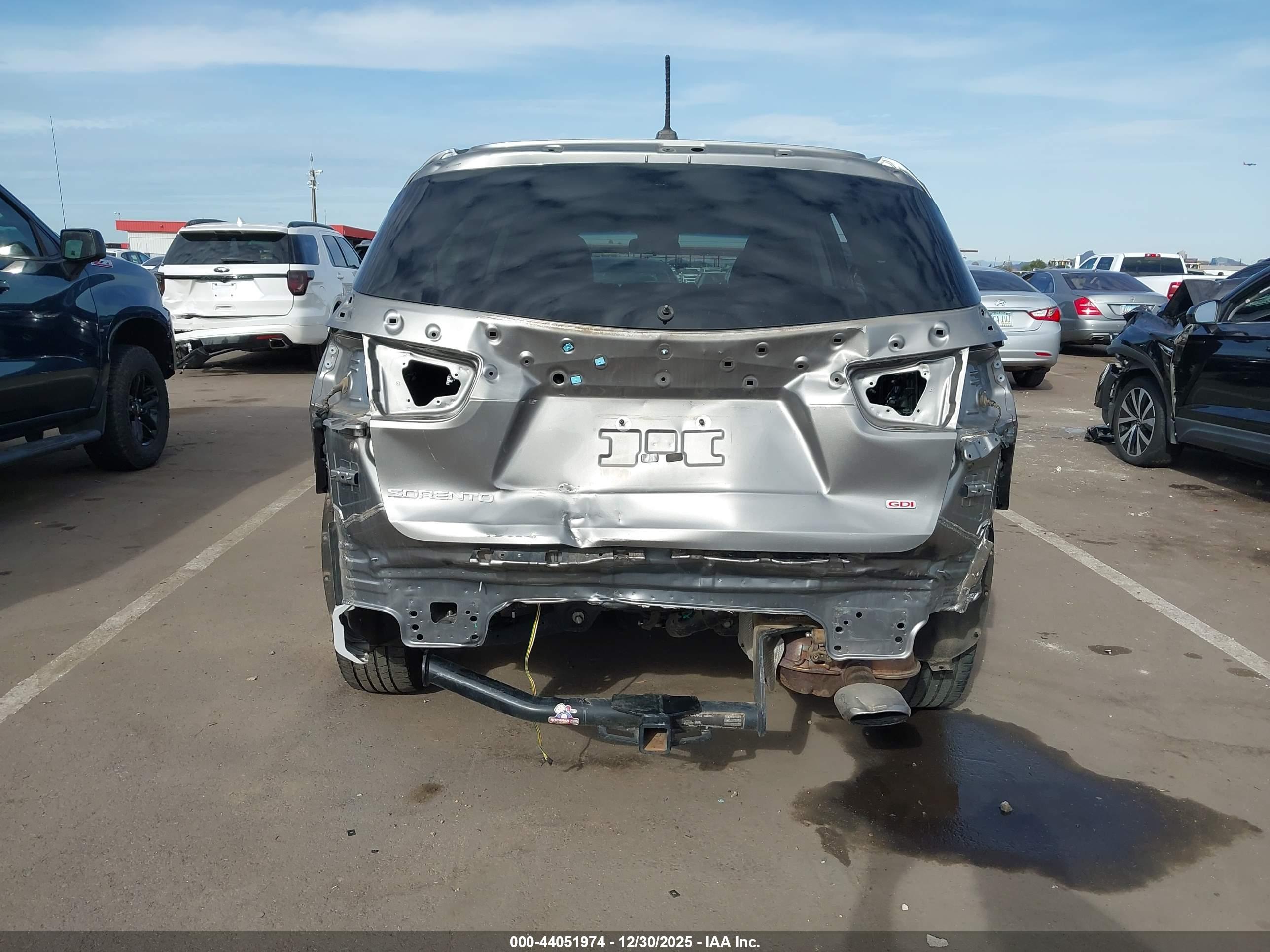 KIA SORENTO image 6