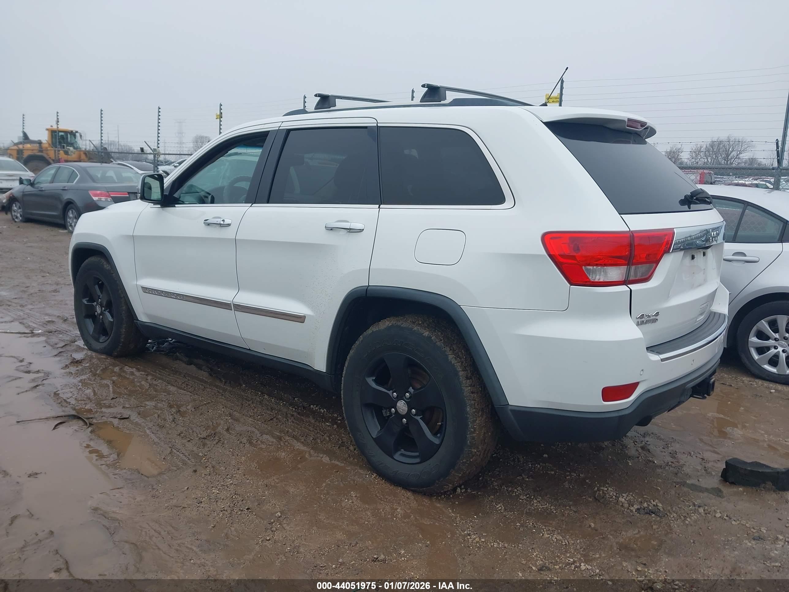 JEEP GRAND image 3