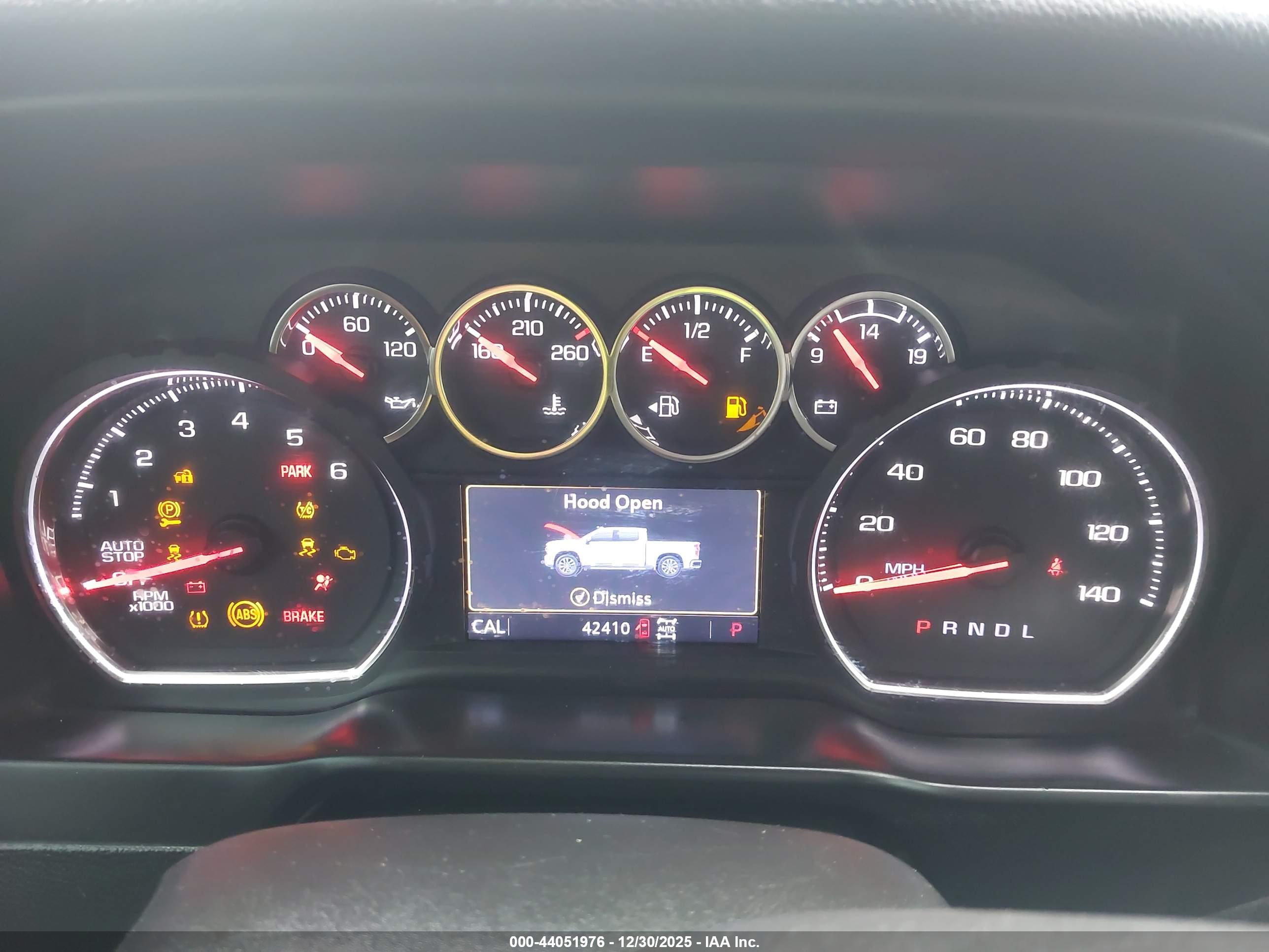 CHEVROLET SILVERADO image 7