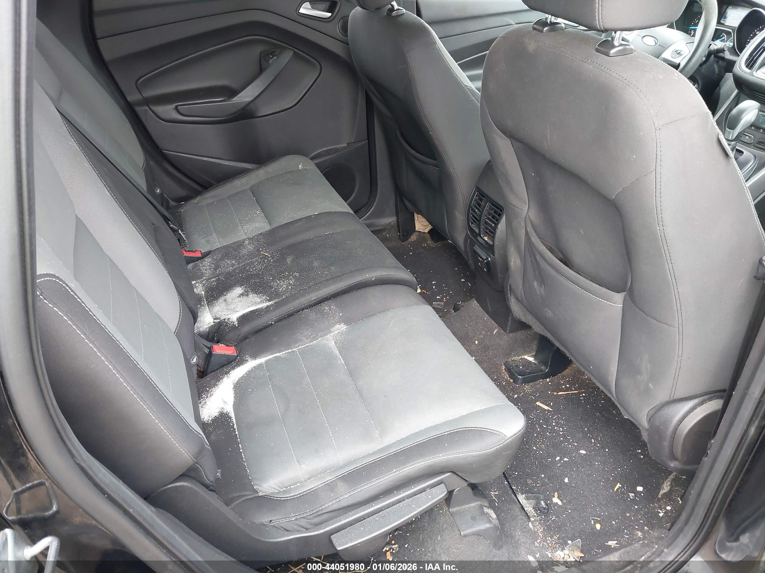 FORD ESCAPE image 8