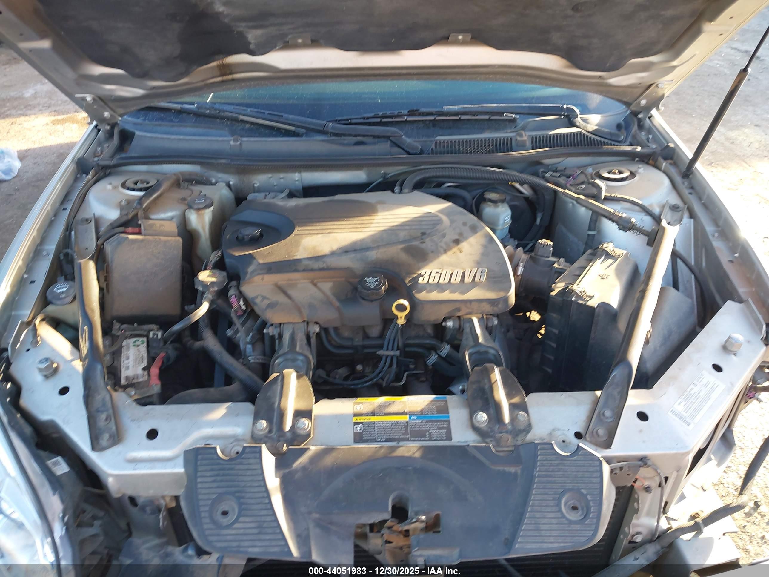 CHEVROLET IMPALA image 10