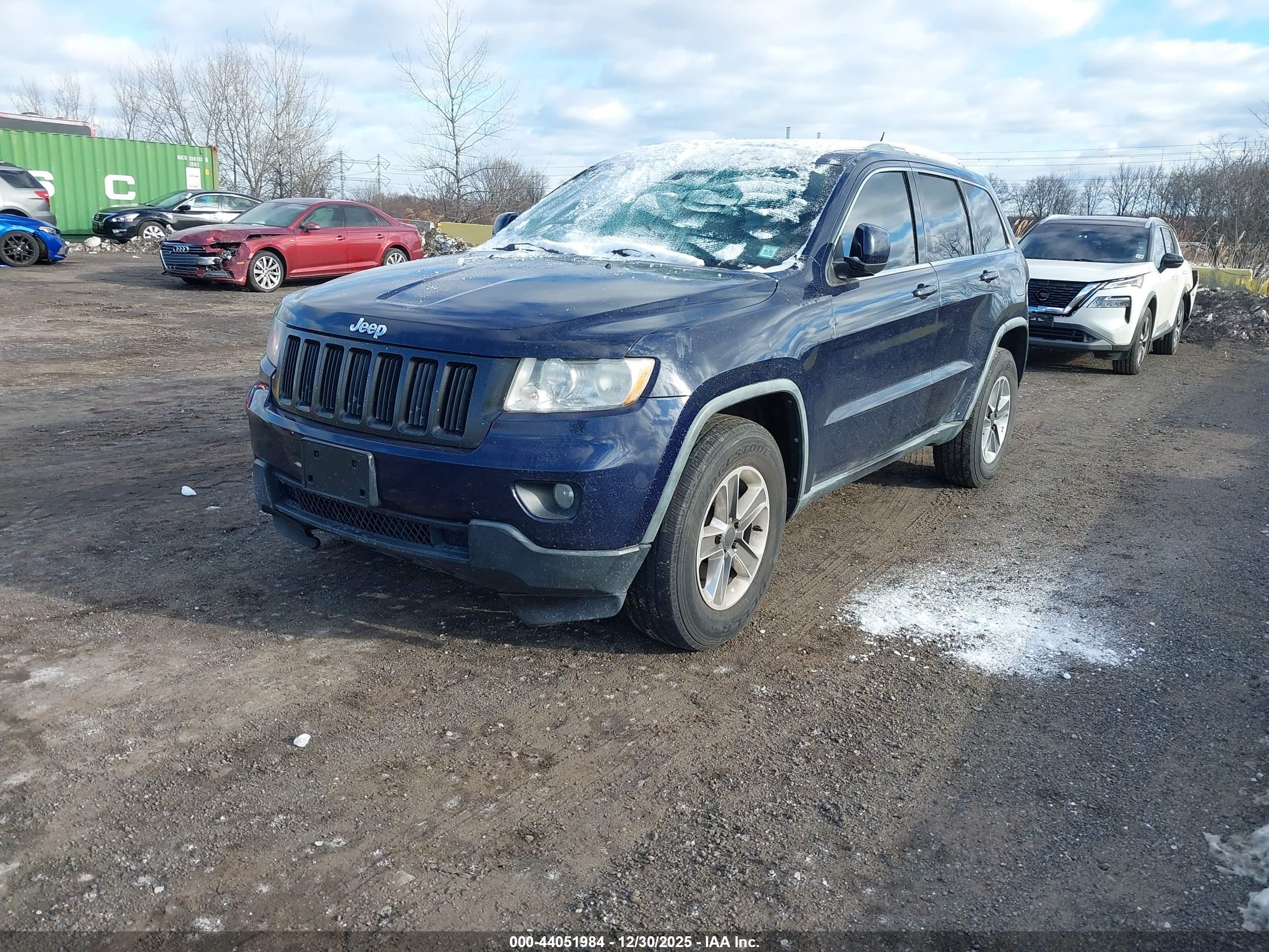JEEP GRAND image 2