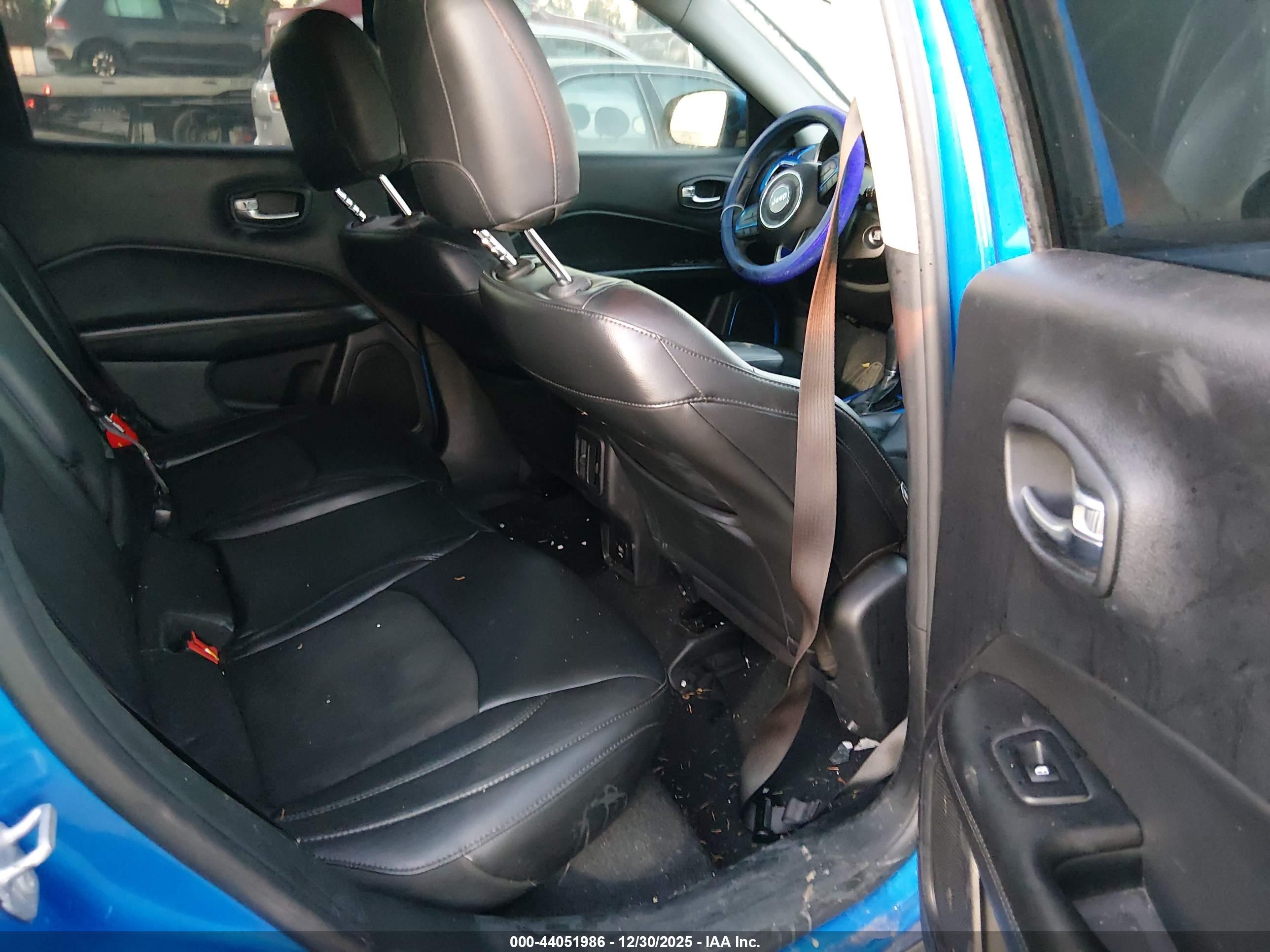JEEP COMPASS image 8