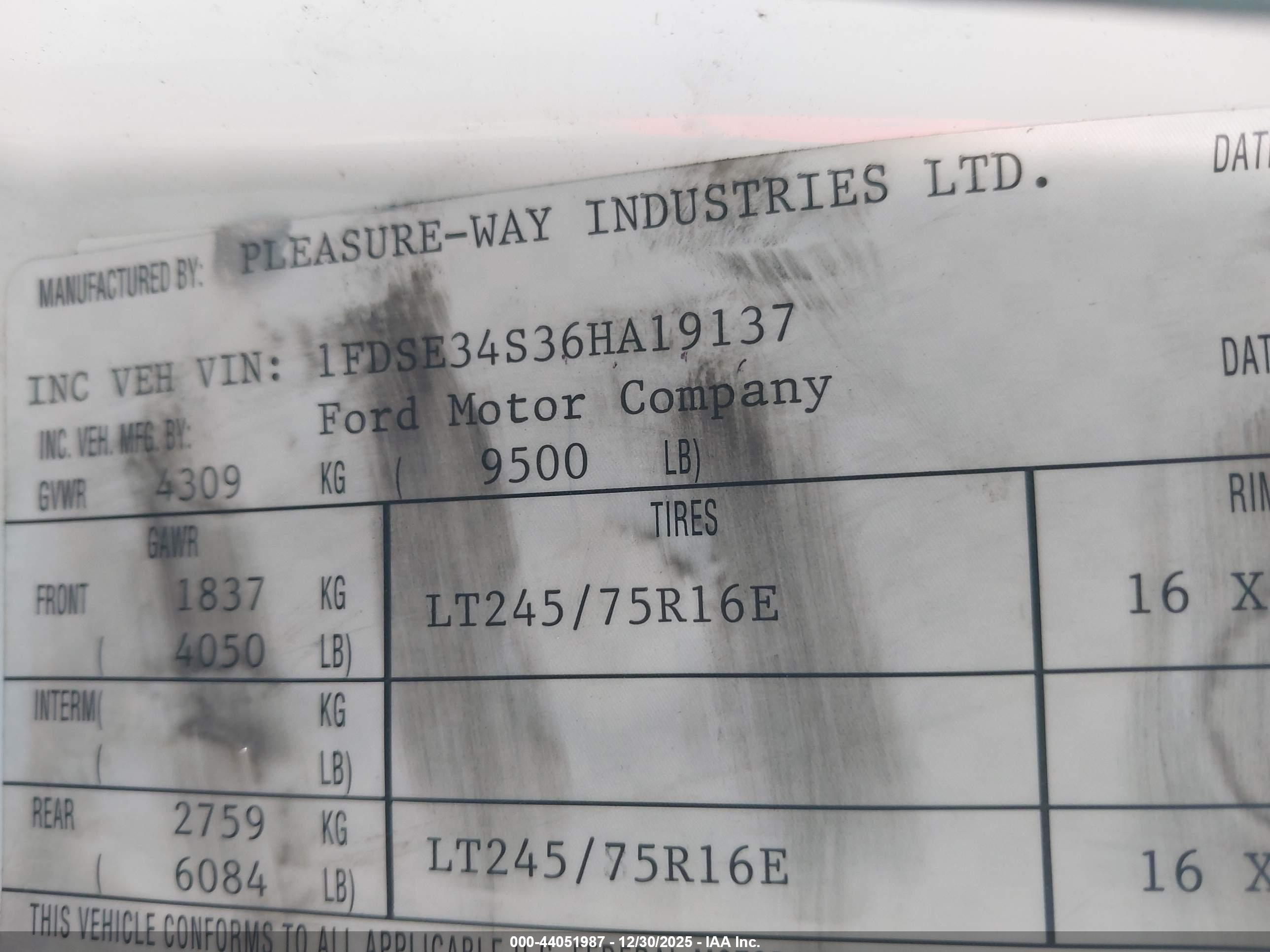 FORD E-350 image 9