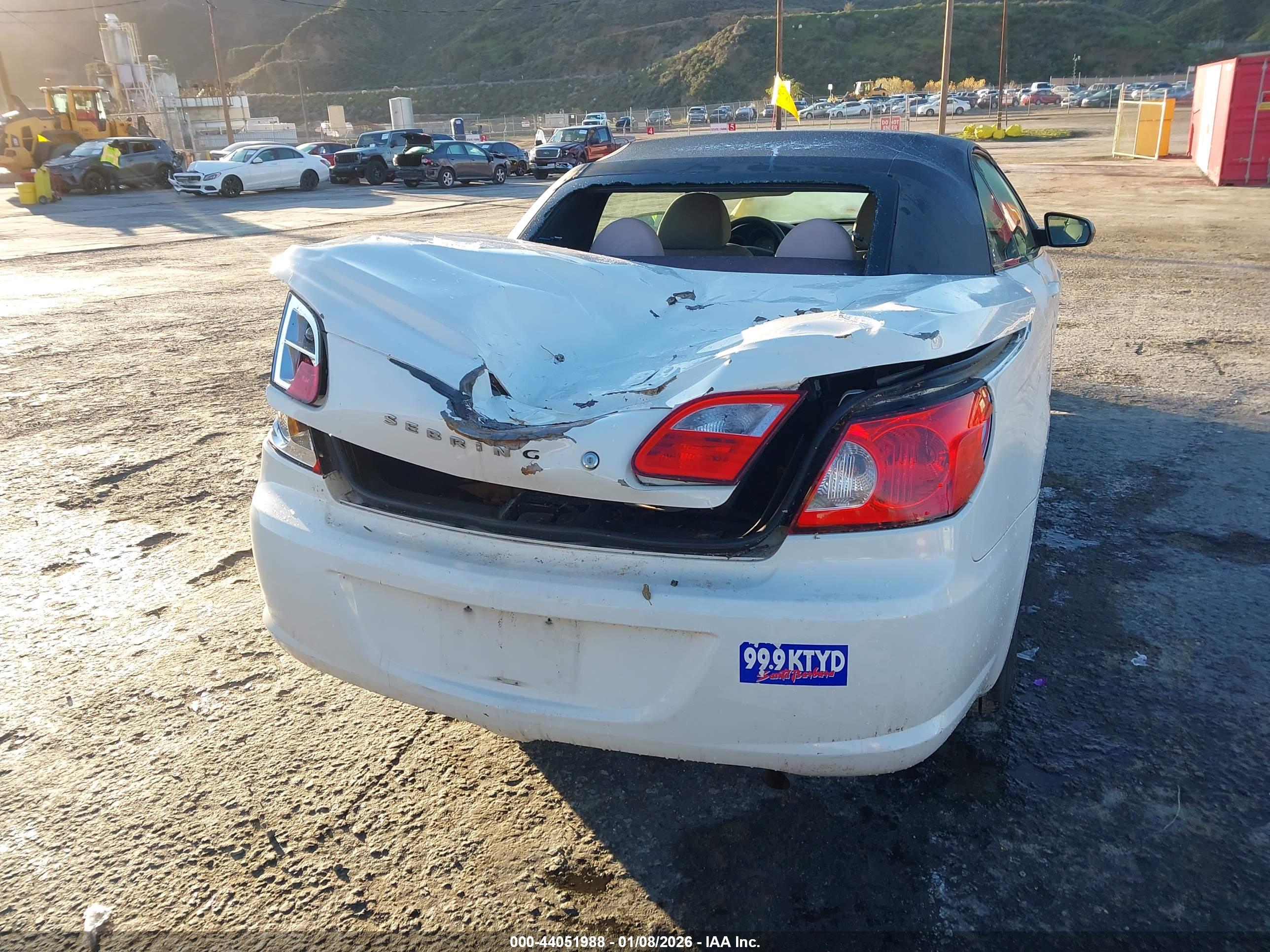 CHRYSLER SEBRING image 4