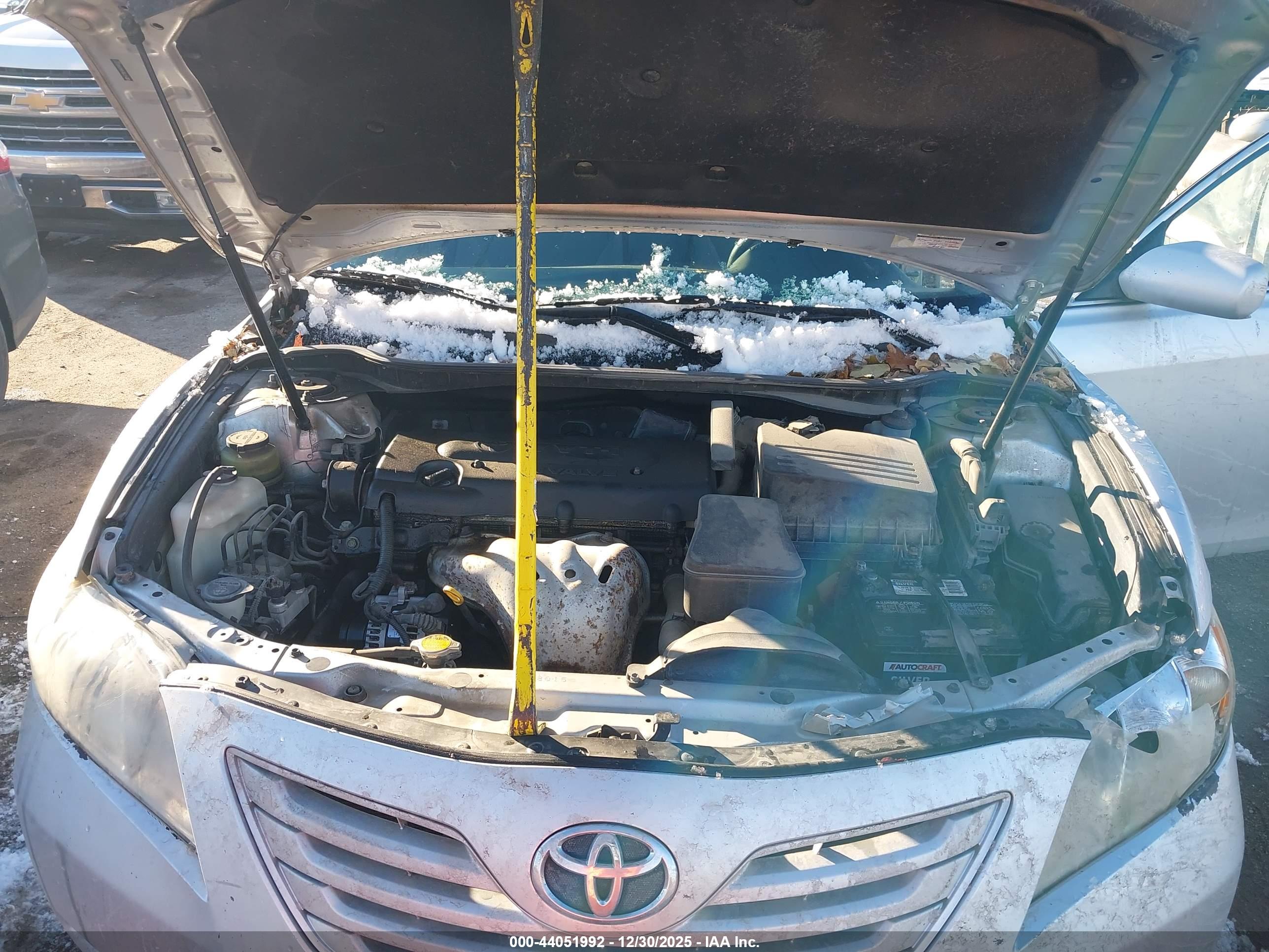 TOYOTA CAMRY image 10