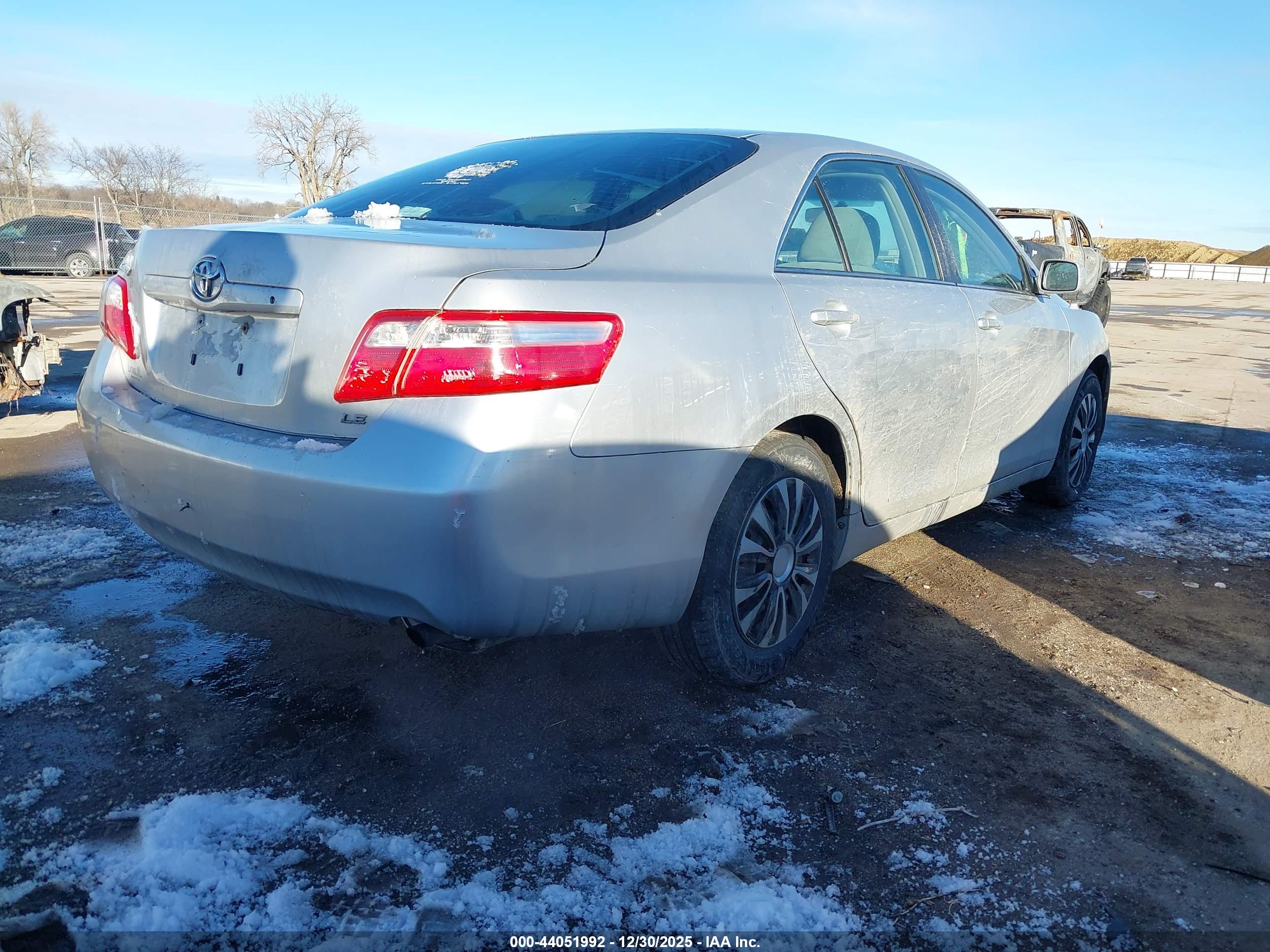 TOYOTA CAMRY image 4
