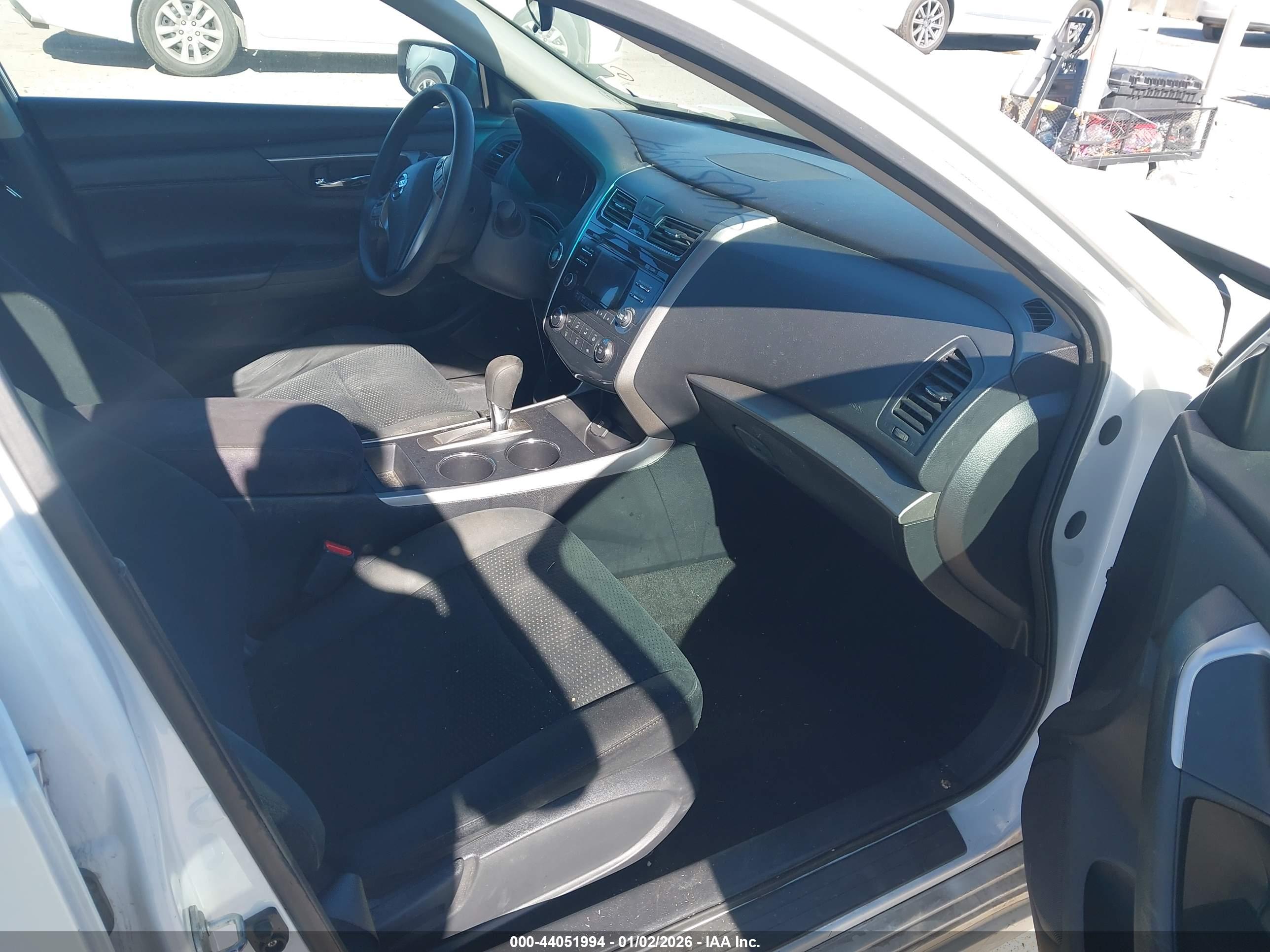 NISSAN ALTIMA image 5