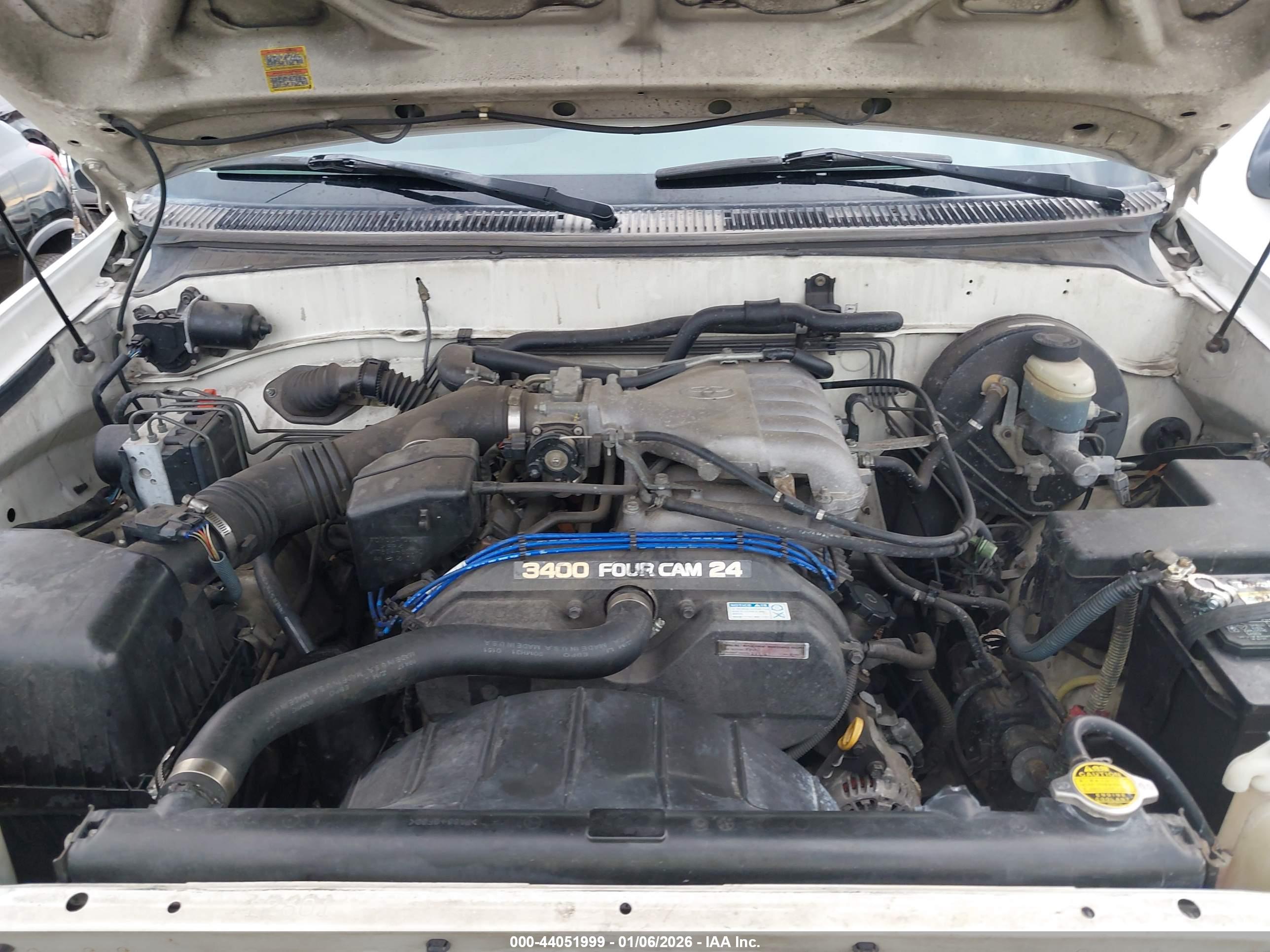 TOYOTA TUNDRA image 10