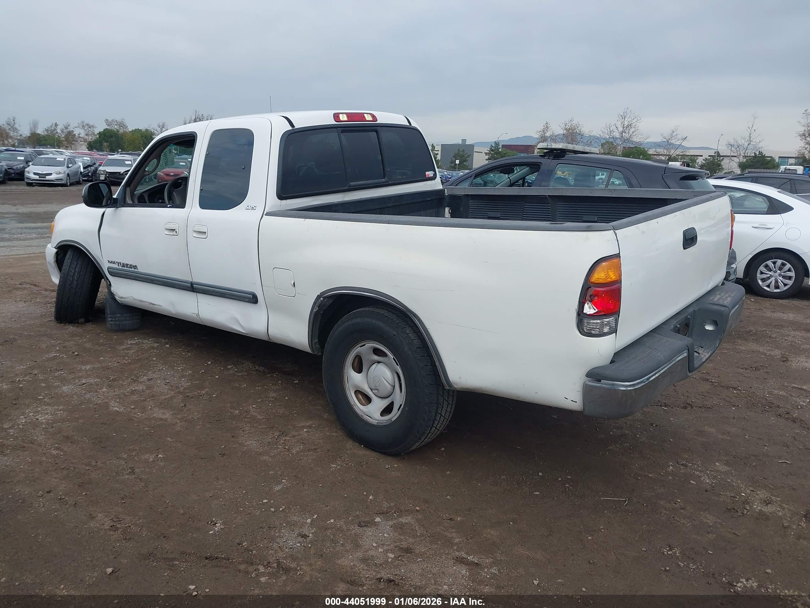 TOYOTA TUNDRA image 3