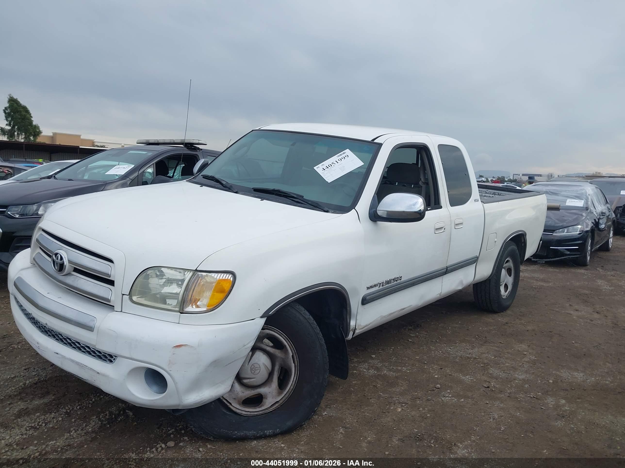 TOYOTA TUNDRA image 6
