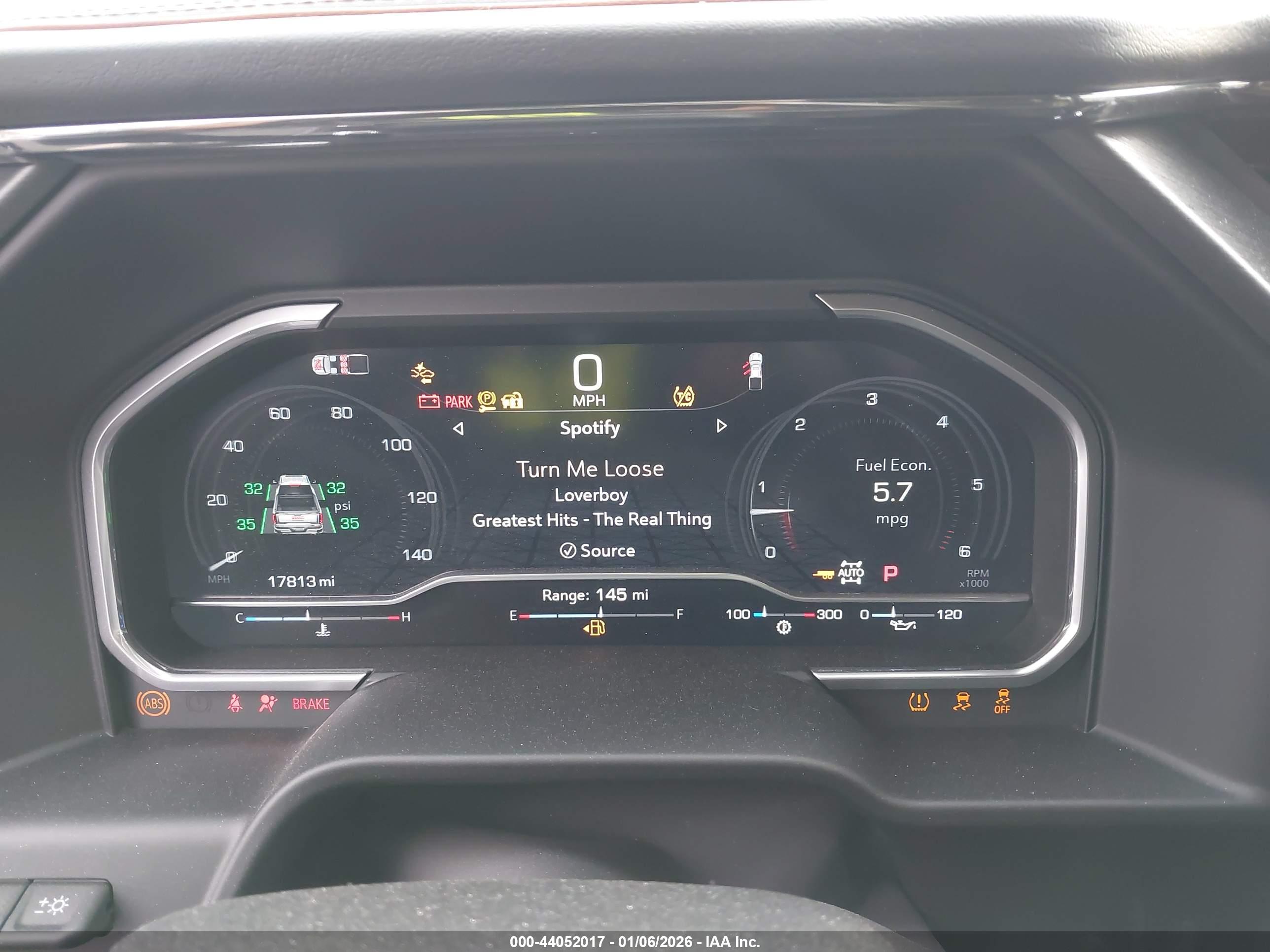 GMC SIERRA image 7