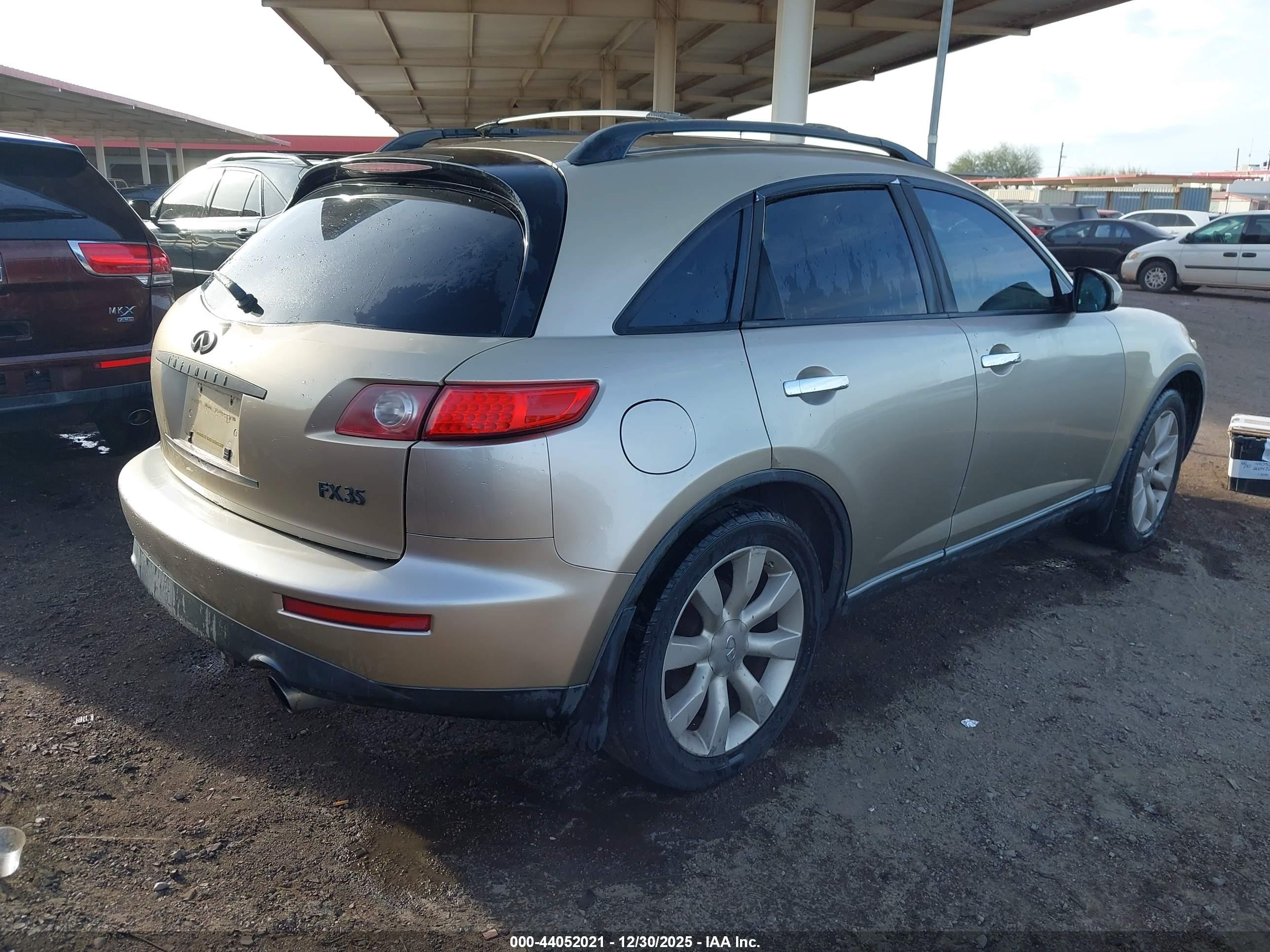 INFINITI FX35 image 4