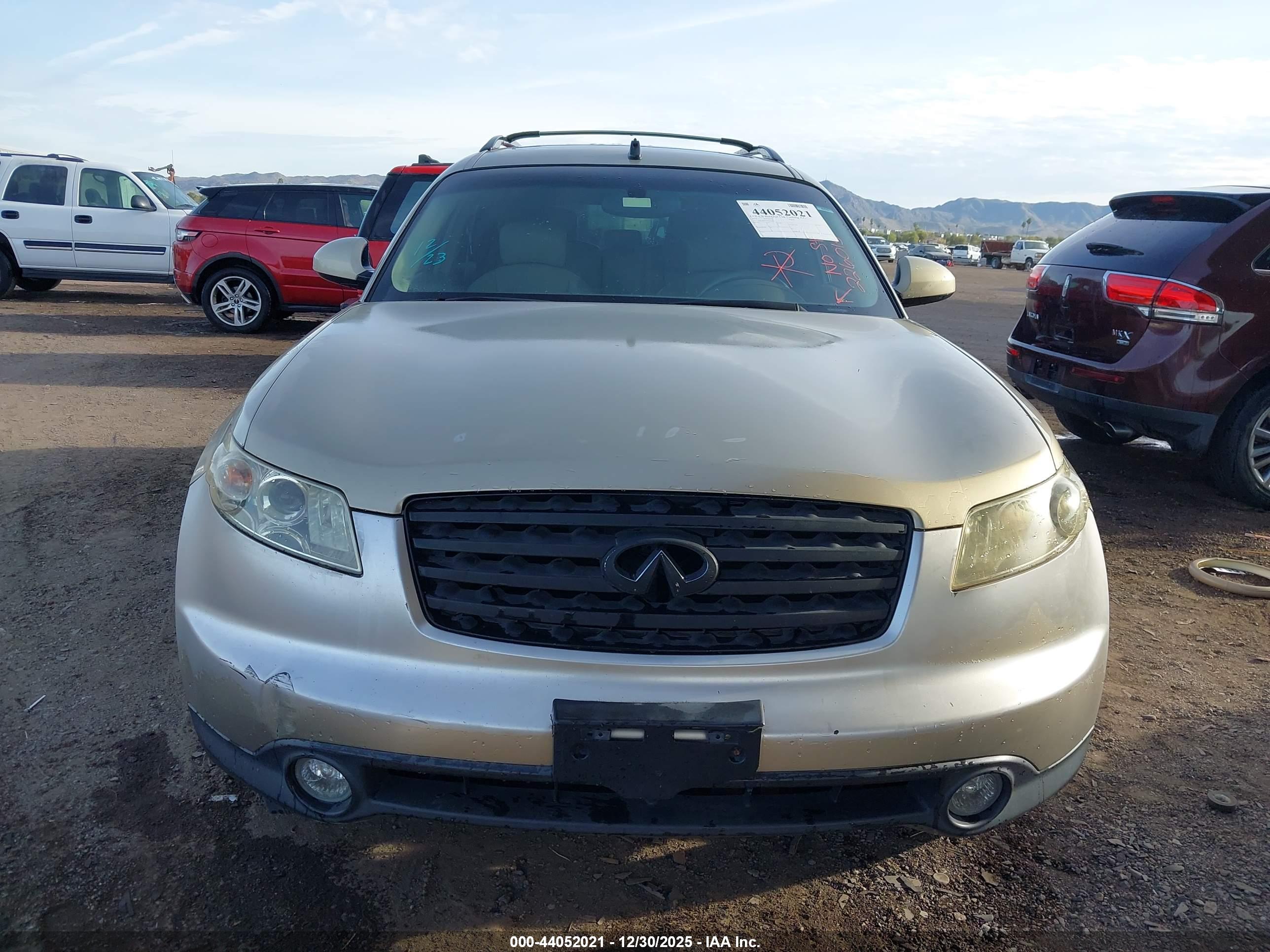 INFINITI FX35 image 6