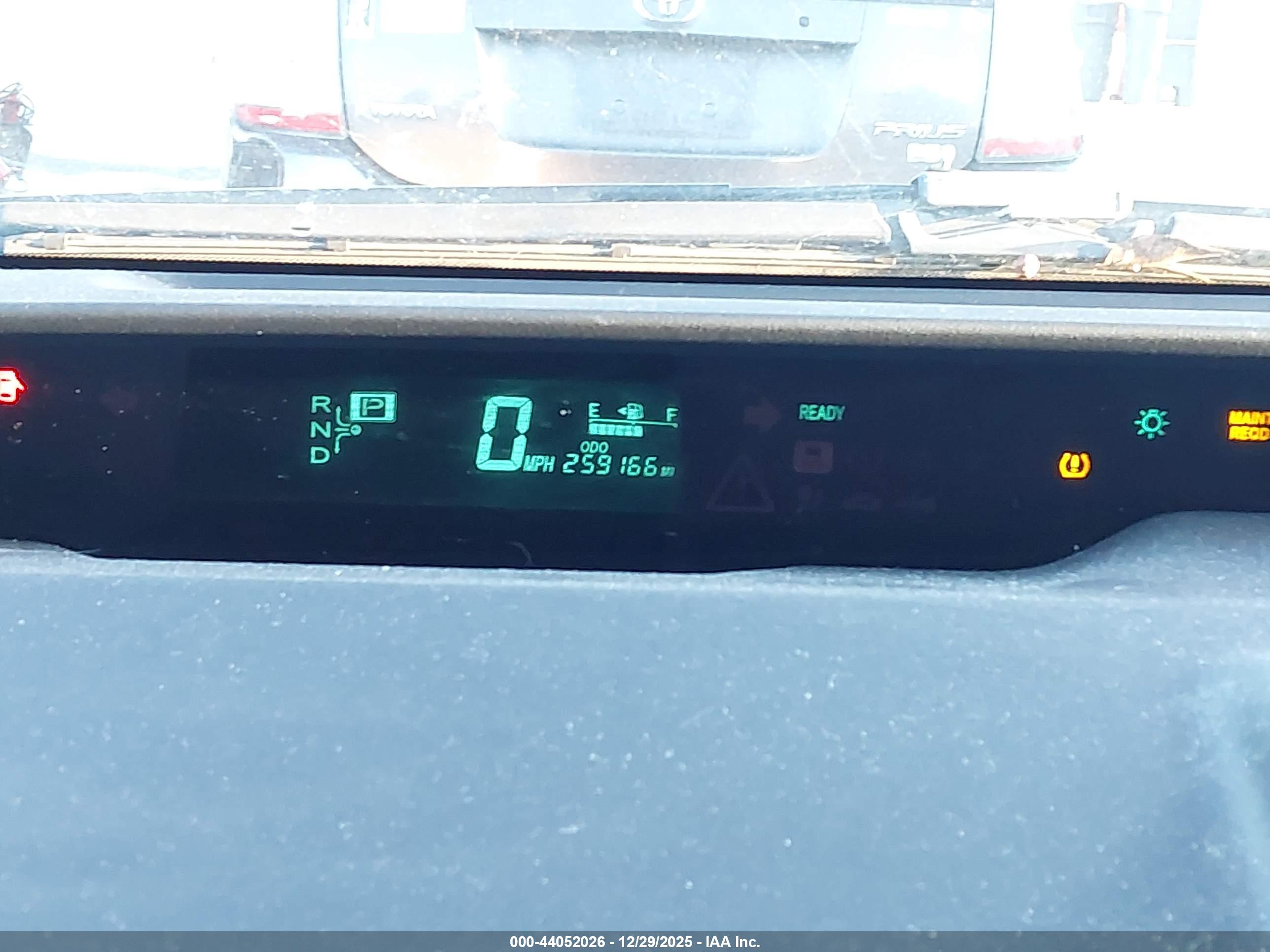 TOYOTA PRIUS image 7