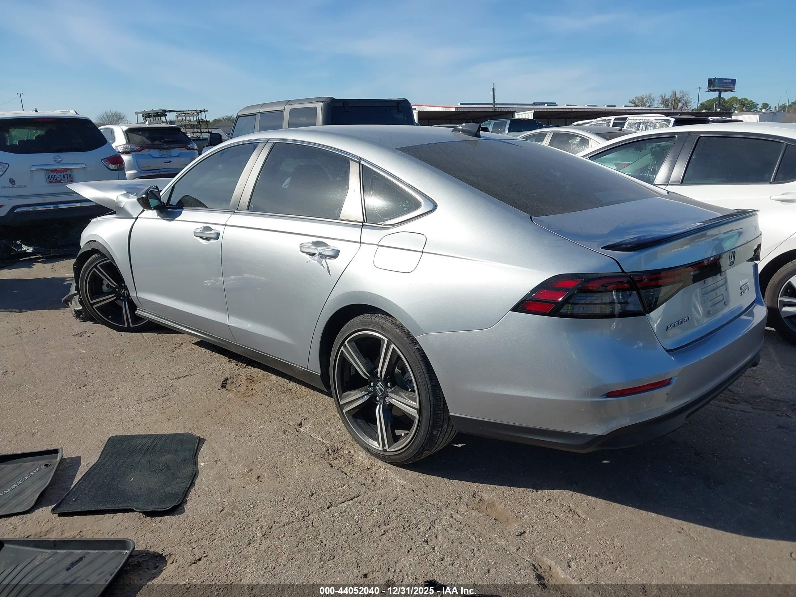 HONDA ACCORD image 3