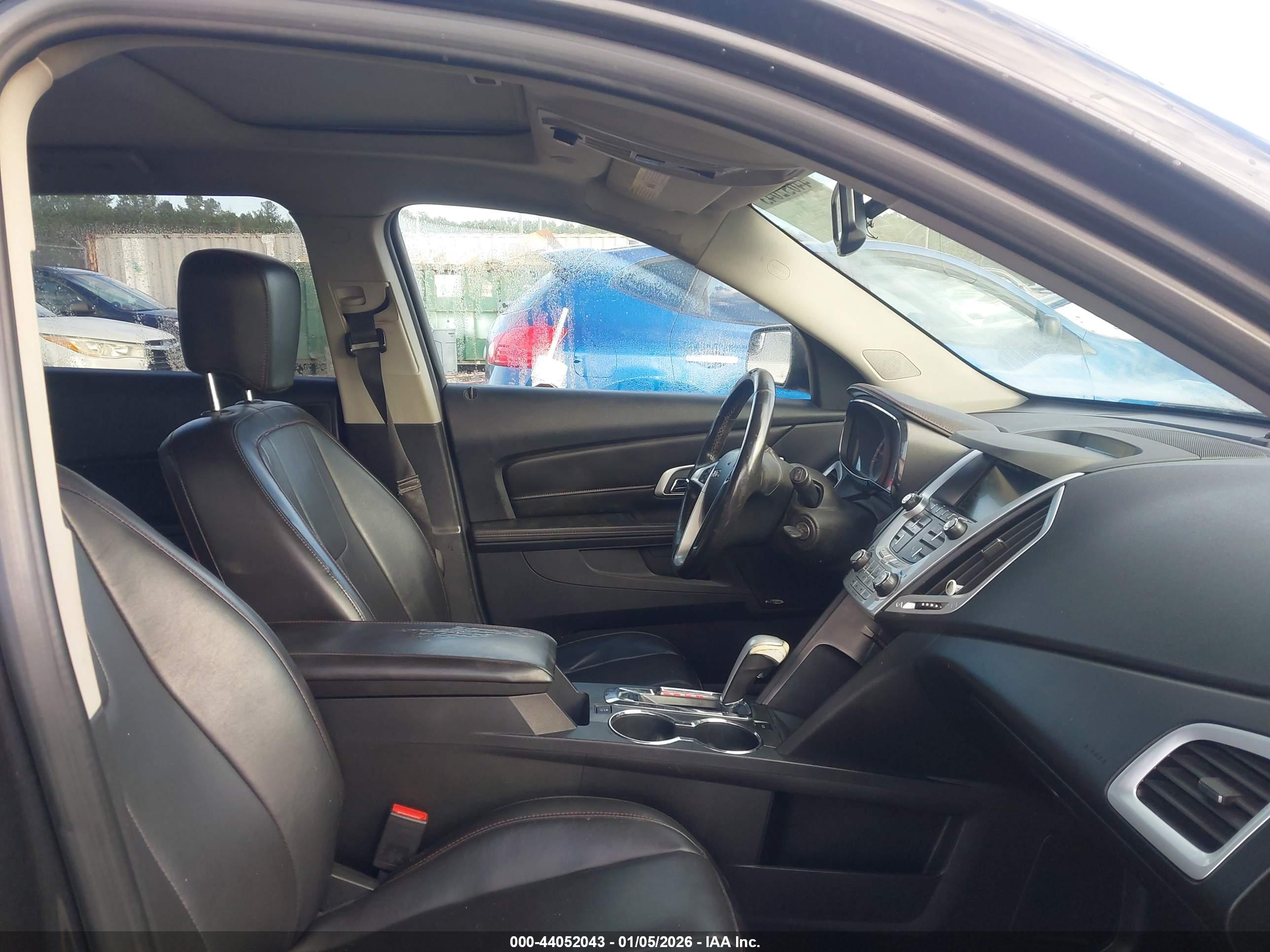 GMC TERRAIN image 5